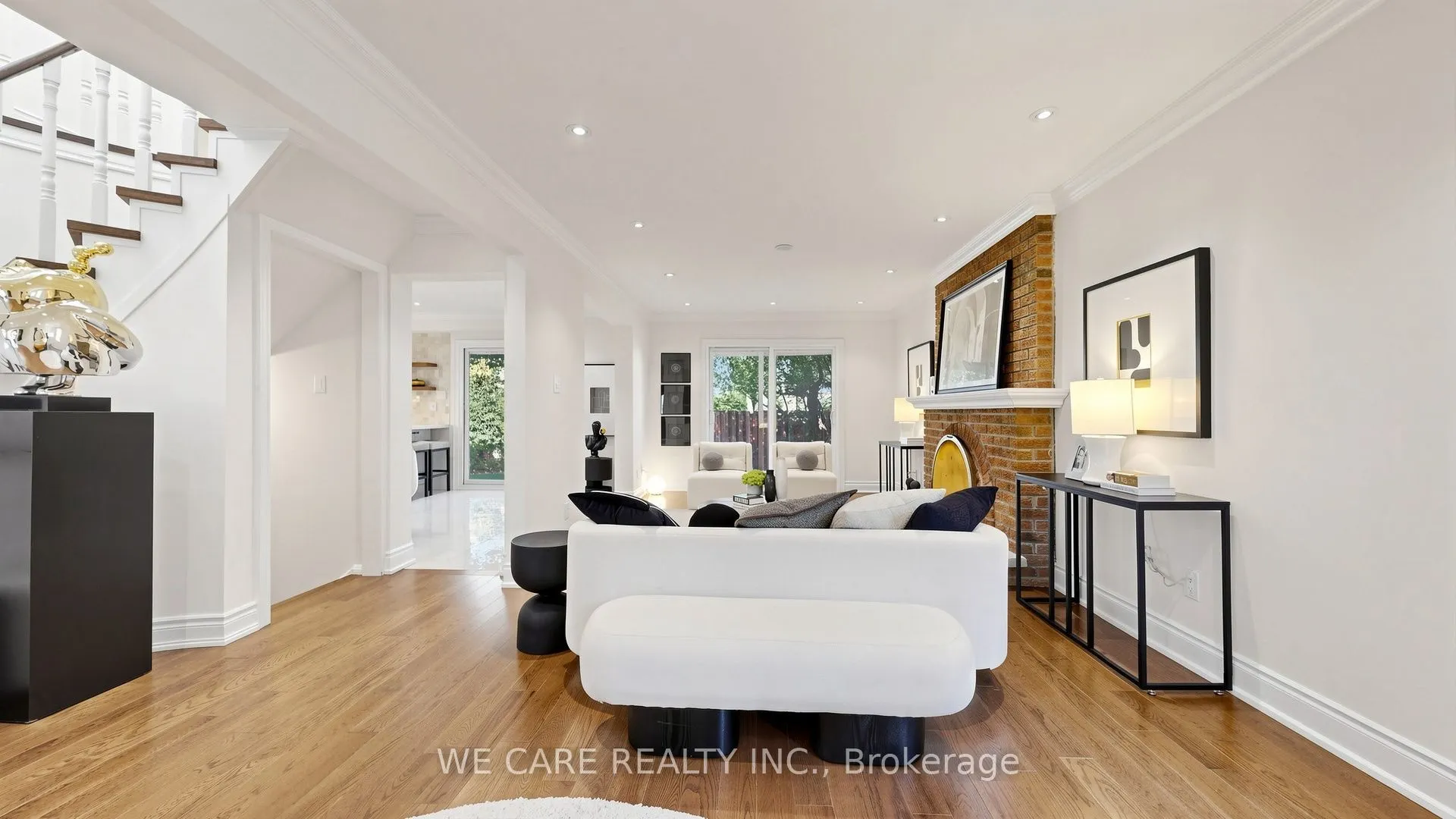 82 Barrington Crescent