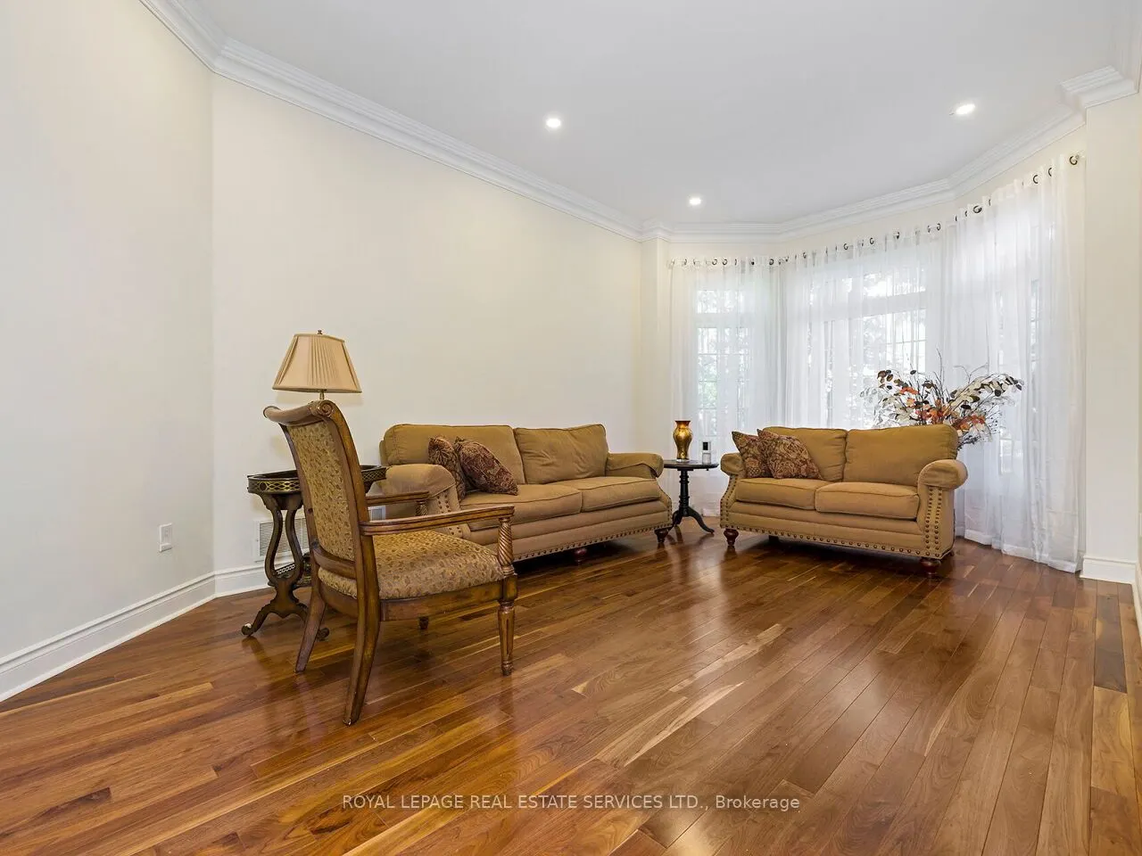 11 Beauvista Court
