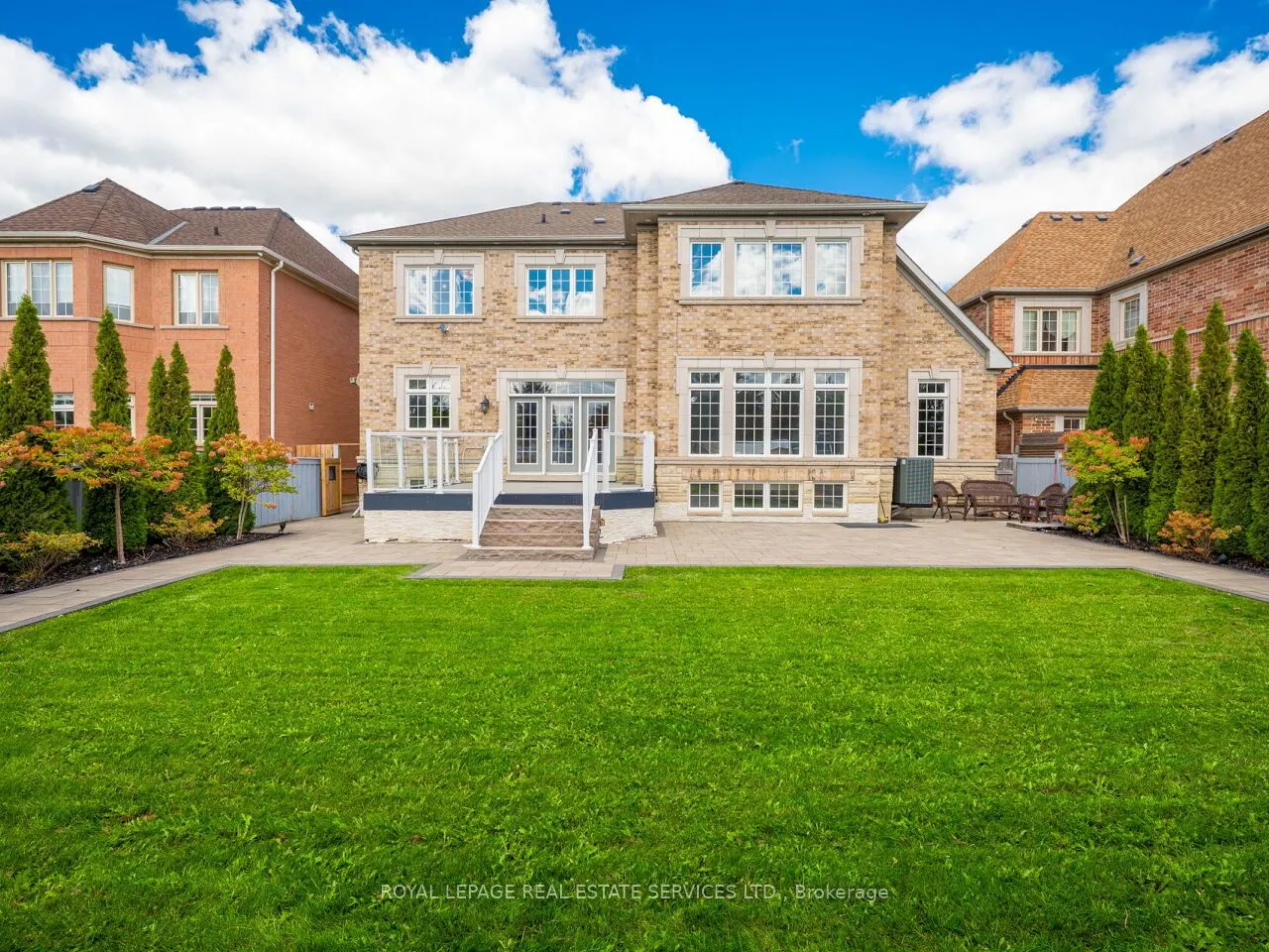 11 Beauvista Court
