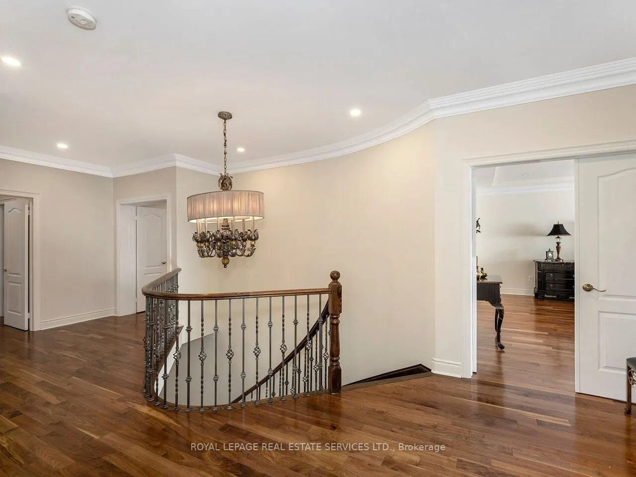 11 Beauvista Court