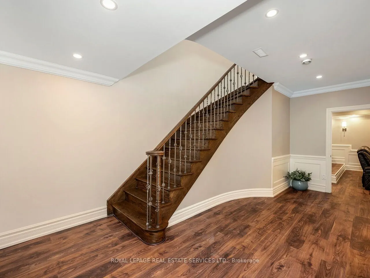 11 Beauvista Court