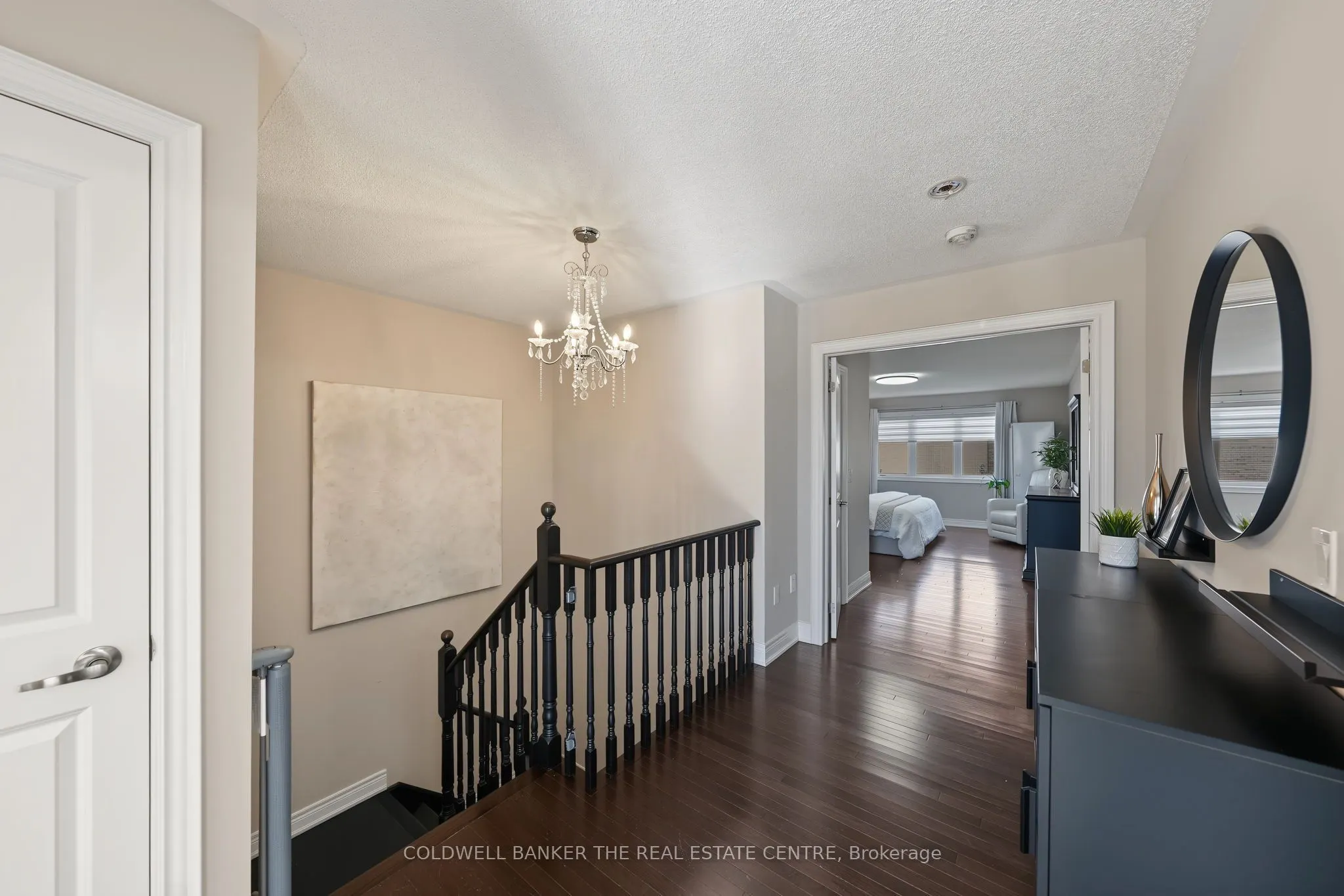 705 Yarfield Crescent