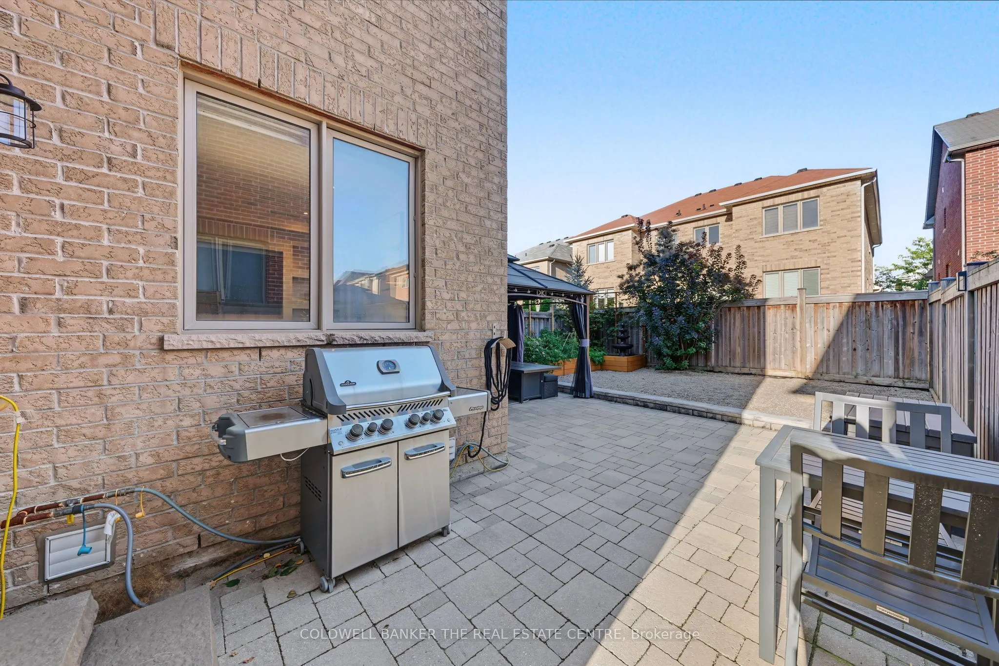 705 Yarfield Crescent