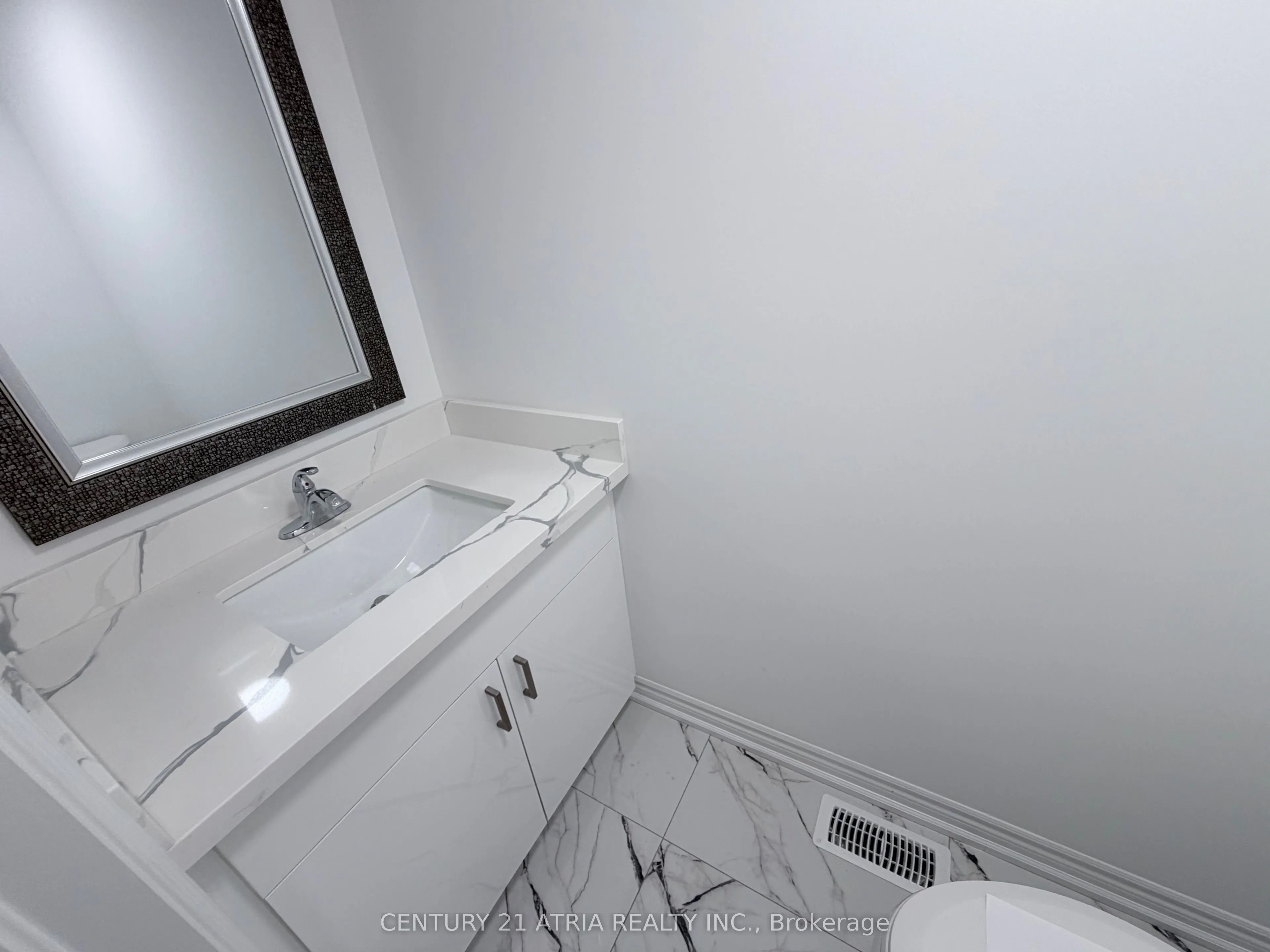 11 Plaisance Road #Unit 5