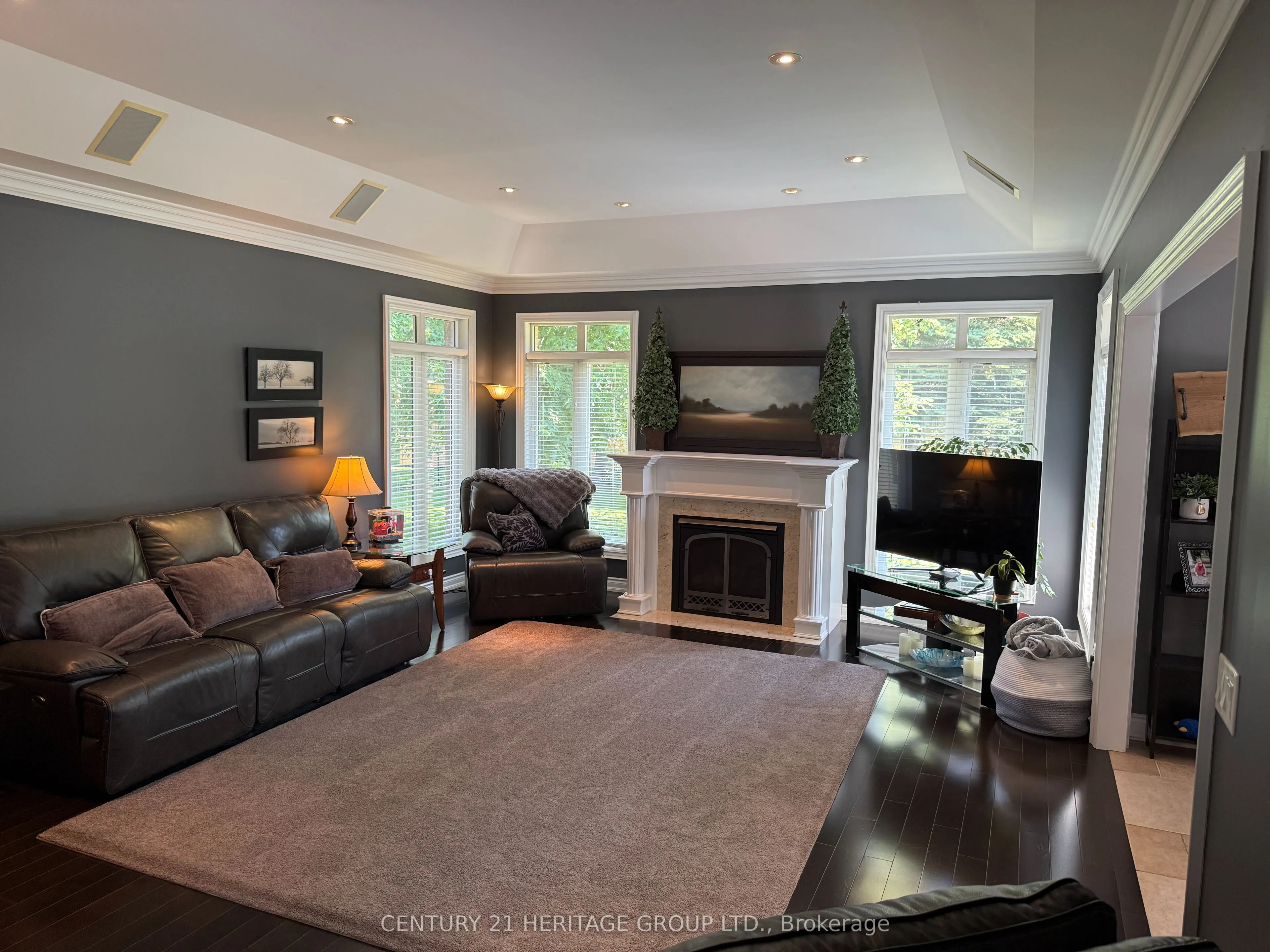 49 Shore Crescent