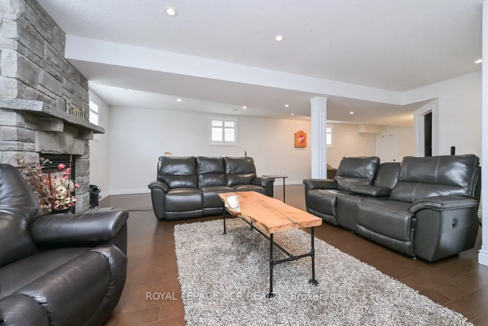 10 Fisher Drive