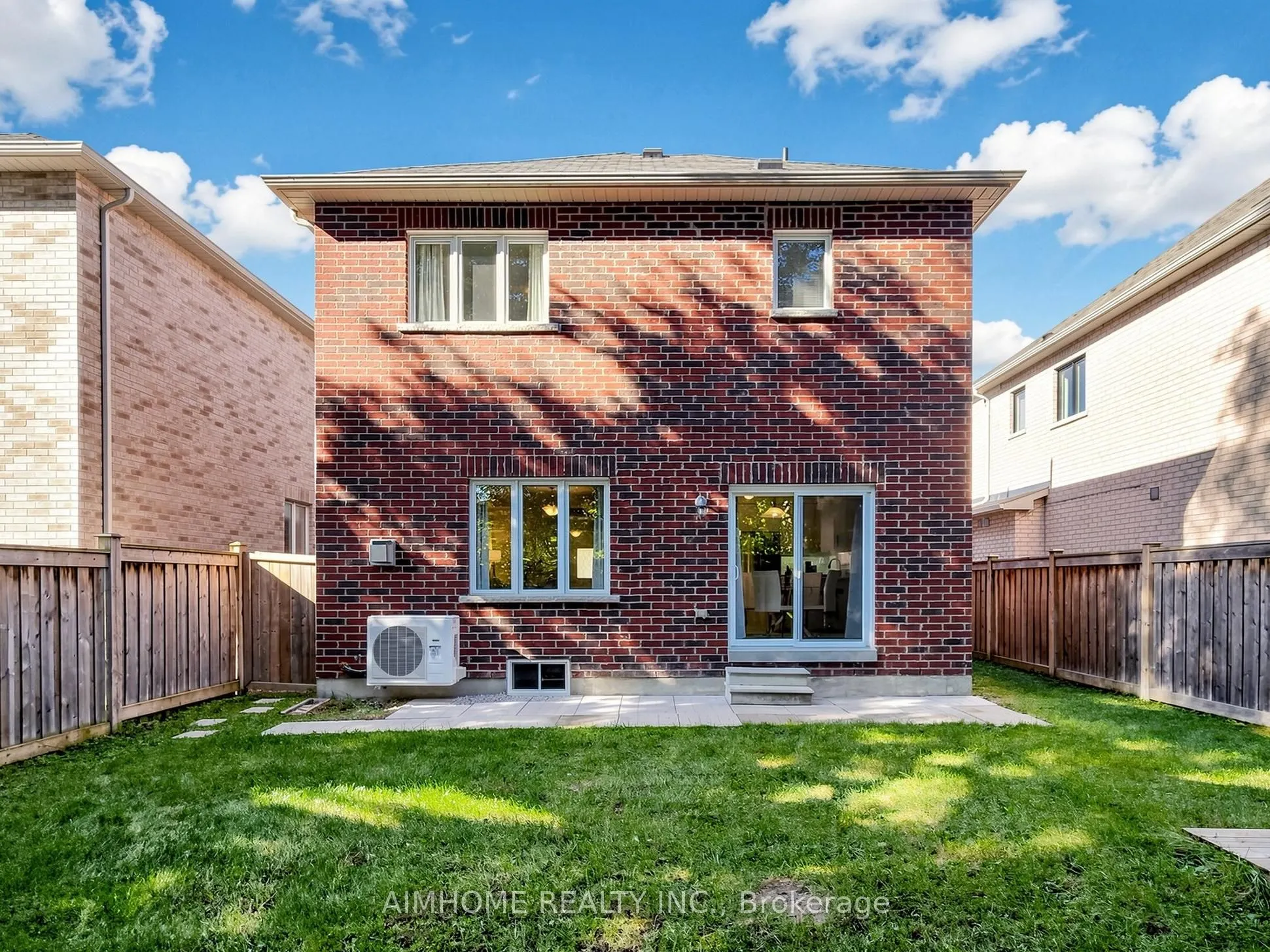 75 Chelsea Crescent