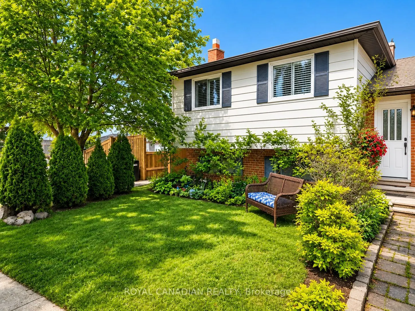 36 Maplegrove Avenue