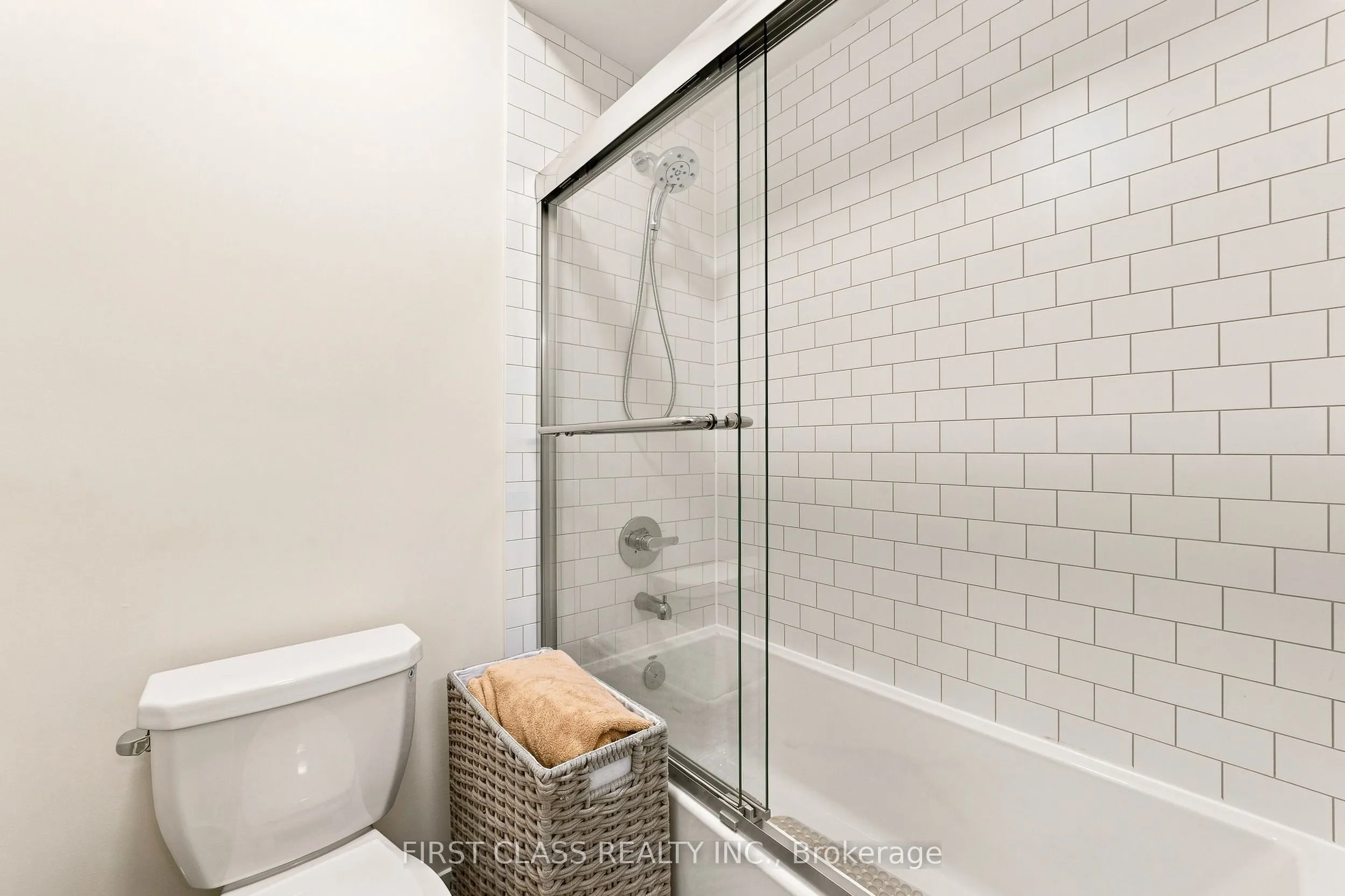 224 Matawin Lane #138