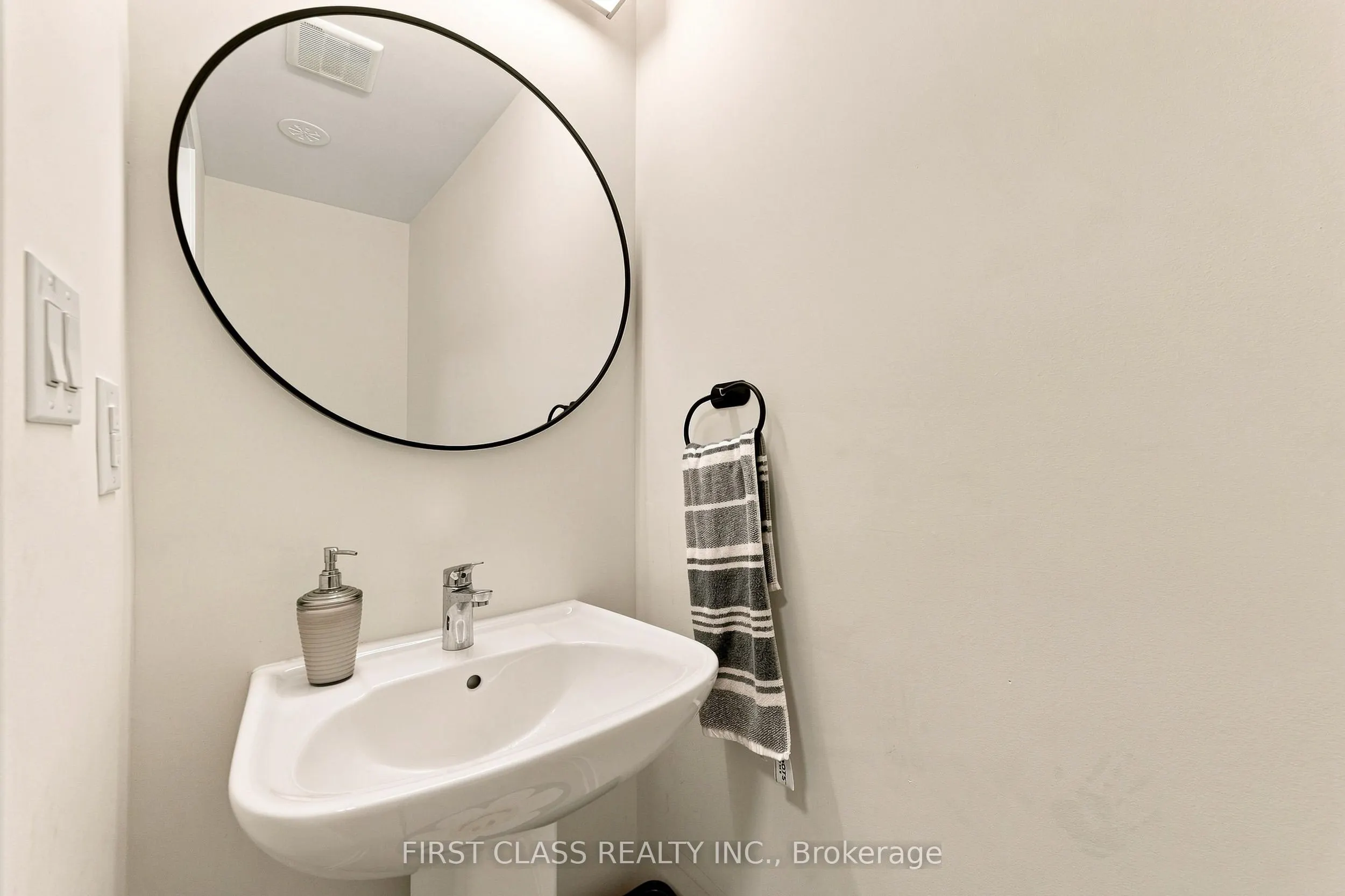 224 Matawin Lane #138
