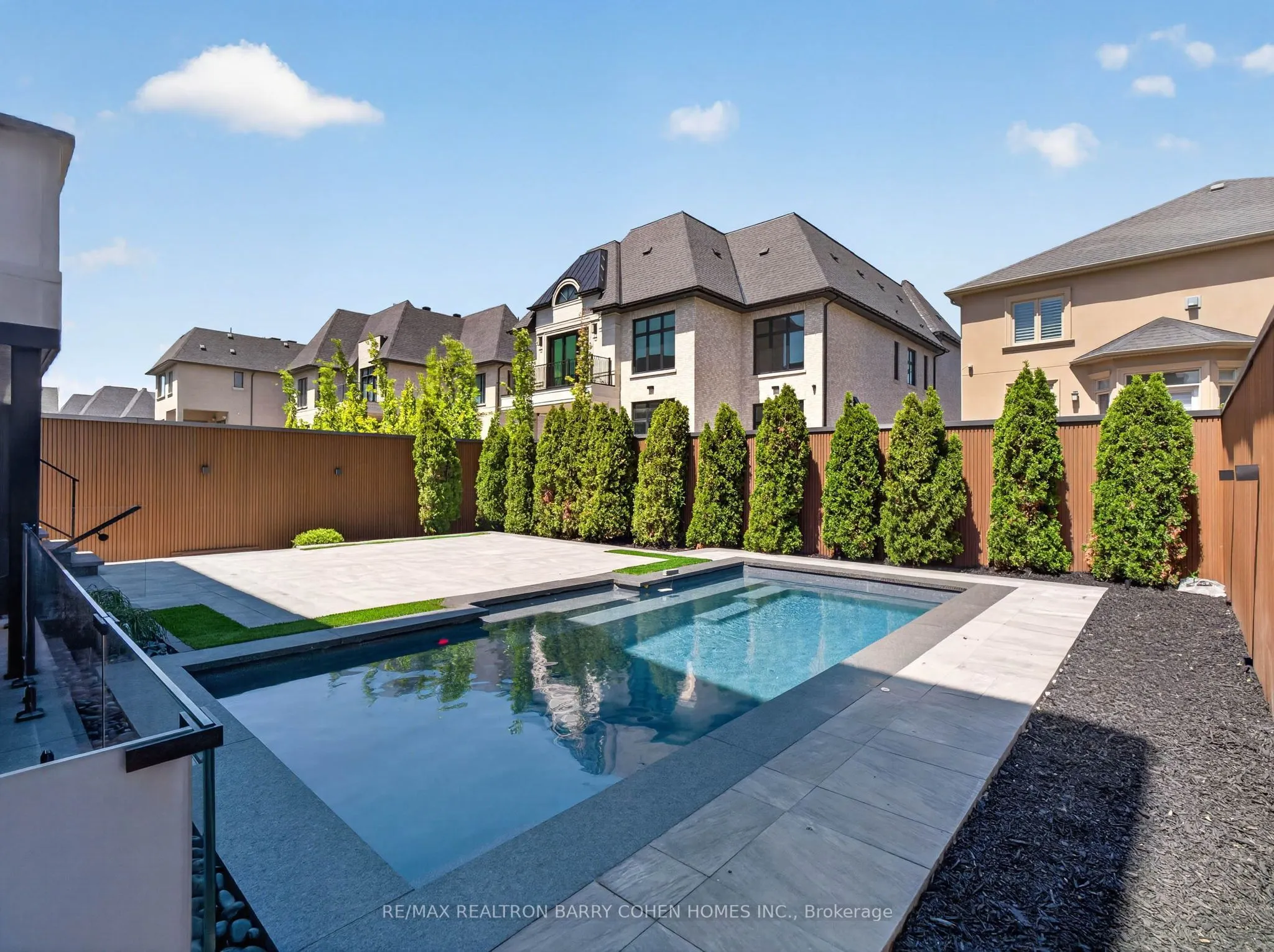 26 Clinton Drive