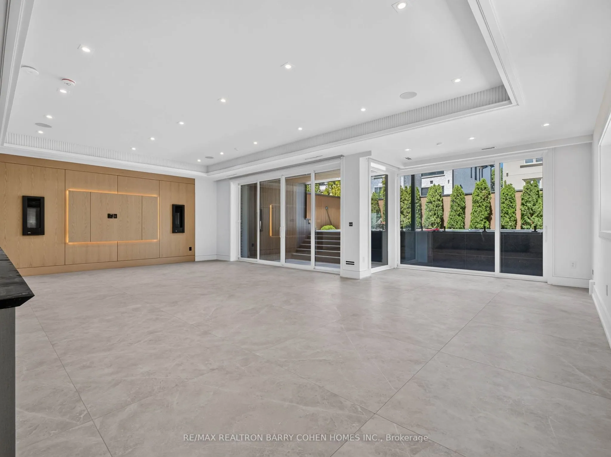 26 Clinton Drive