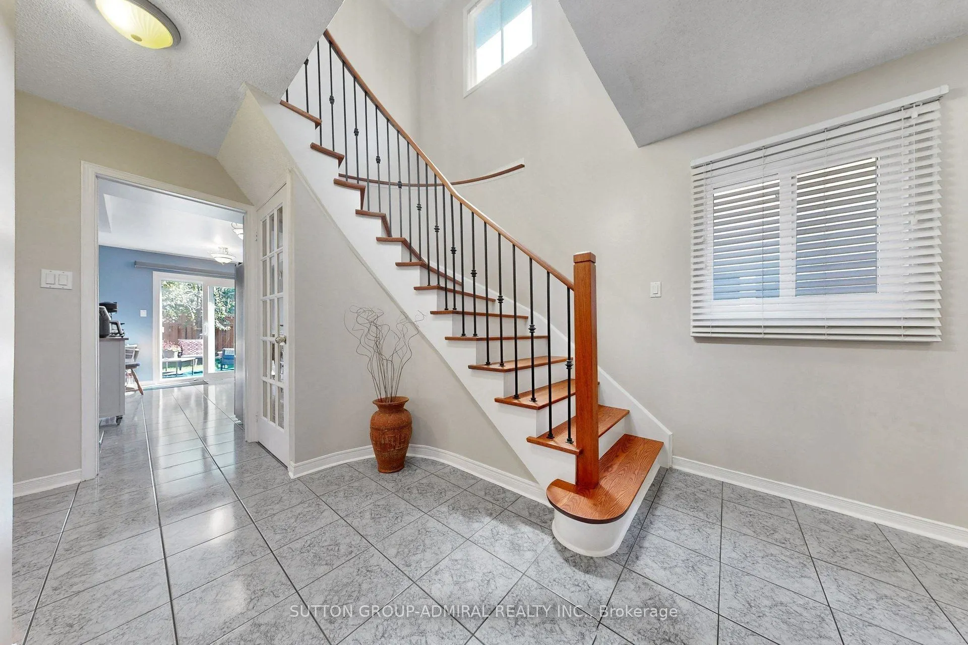 43 Berwick Crescent