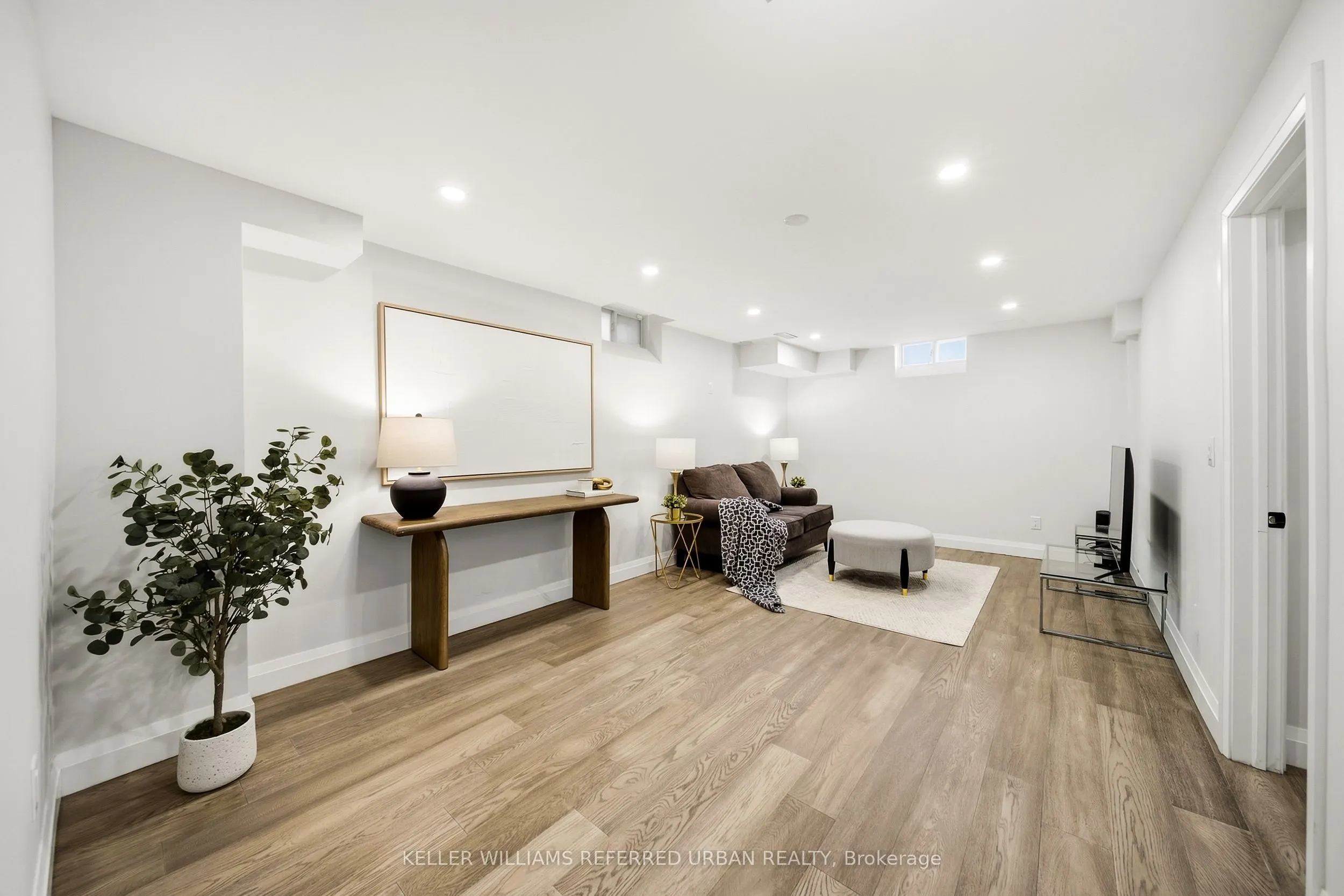 1201 Mary-Lou Street