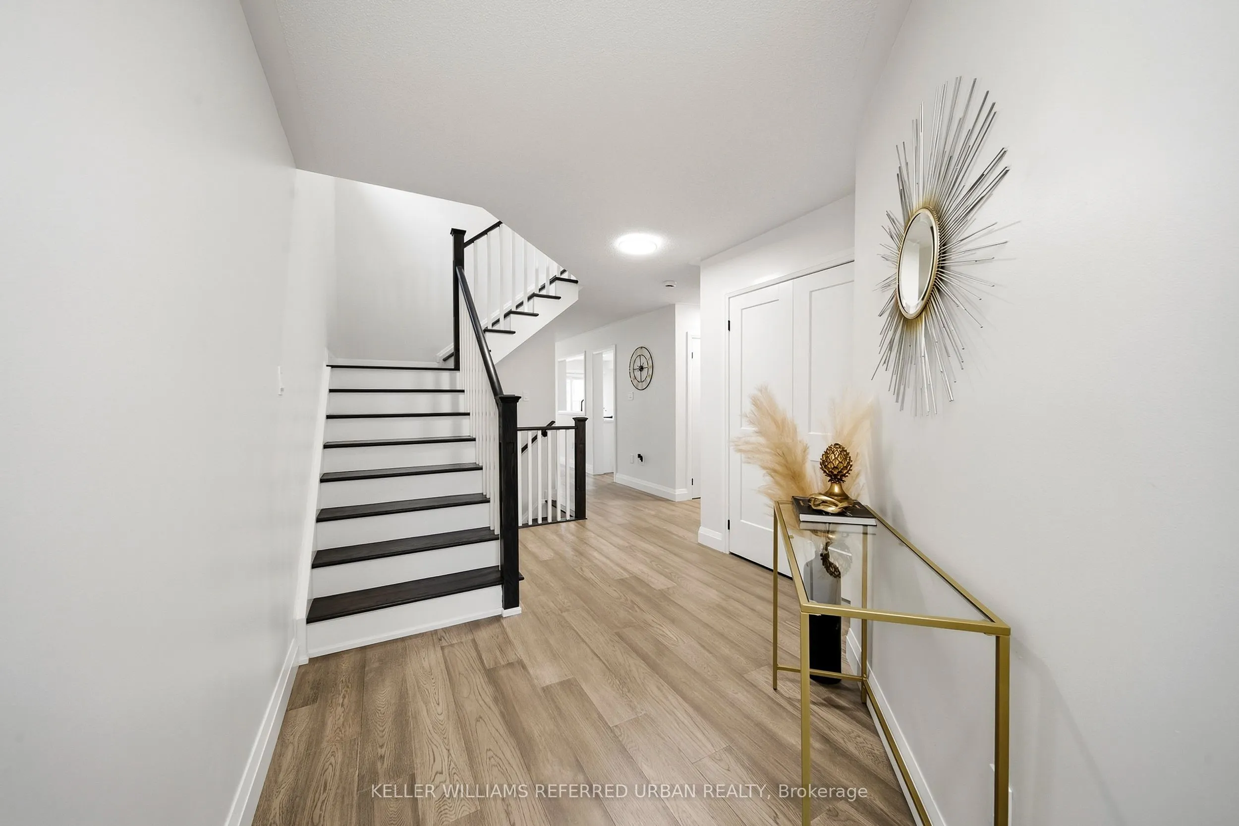 1201 Mary-Lou Street