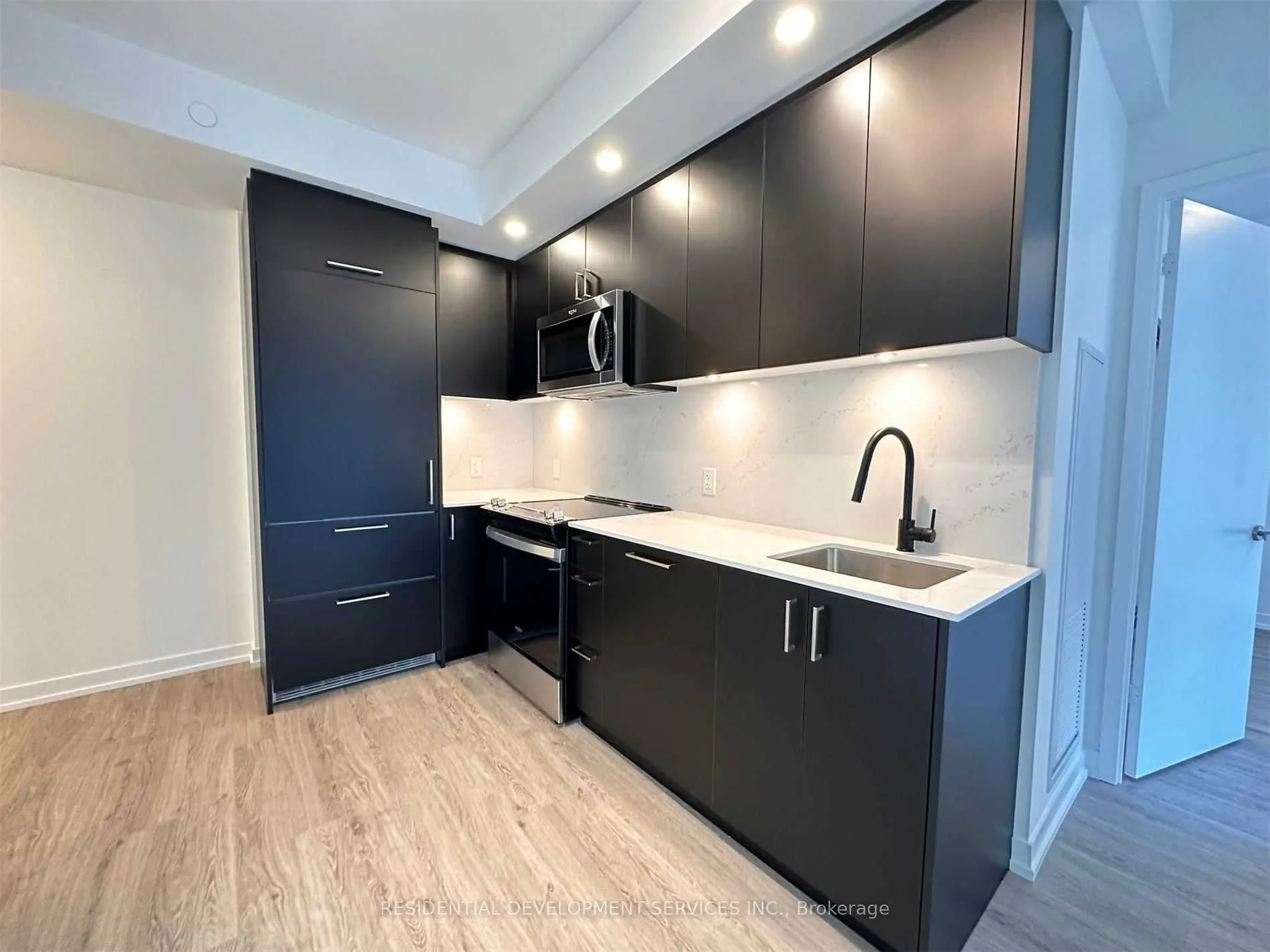 3 Rosewater Street #207W