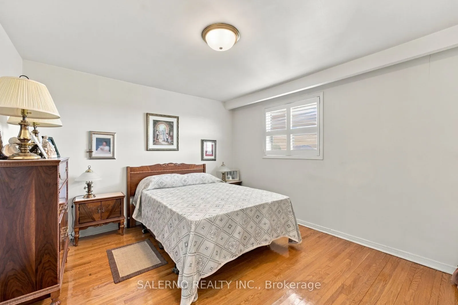 467 Woodbridge Avenue