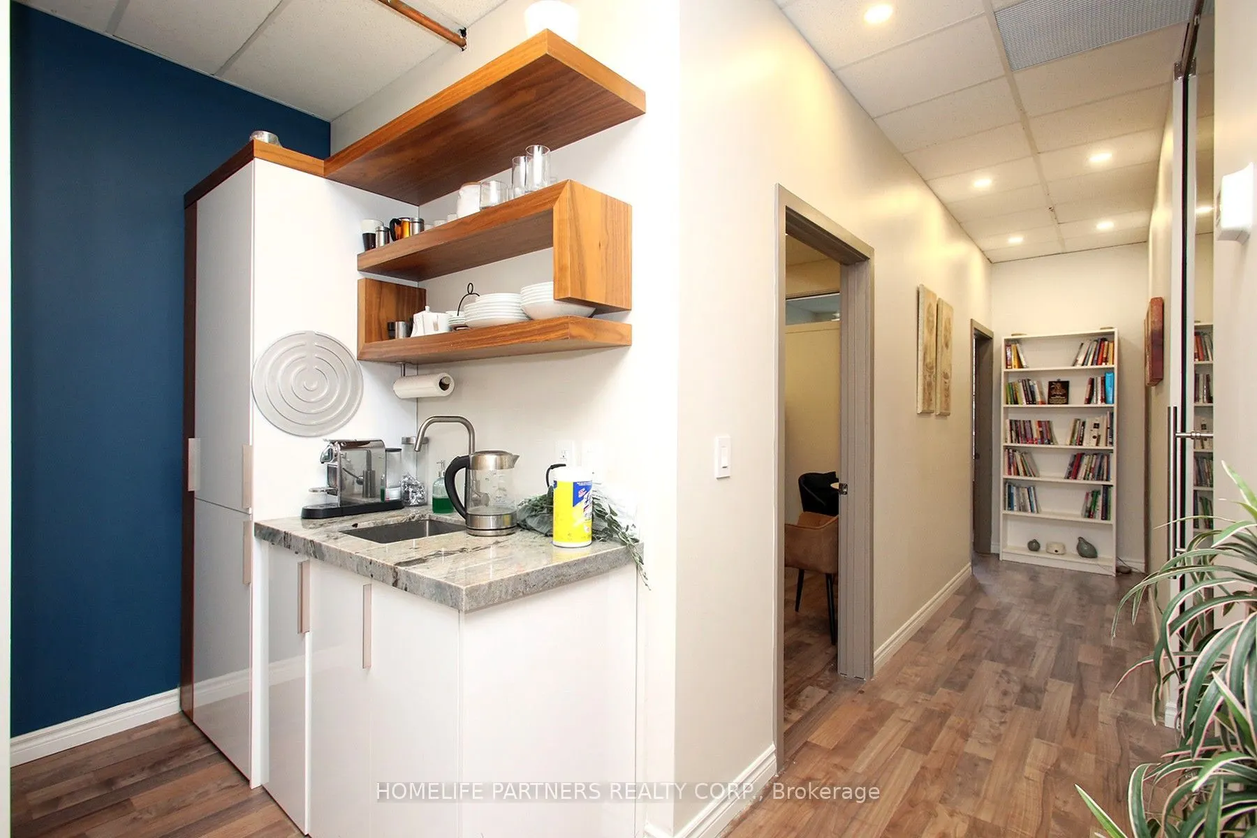 7191 Yonge Street #807