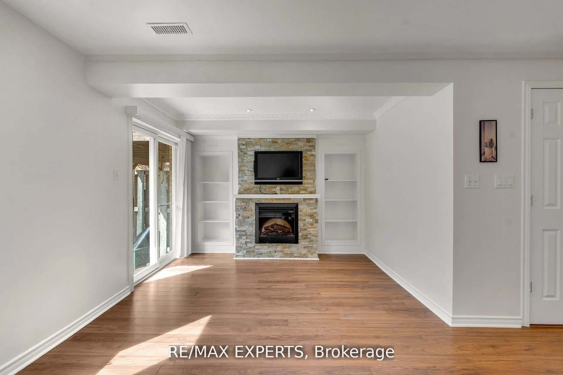 19 Foxchase Avenue #61