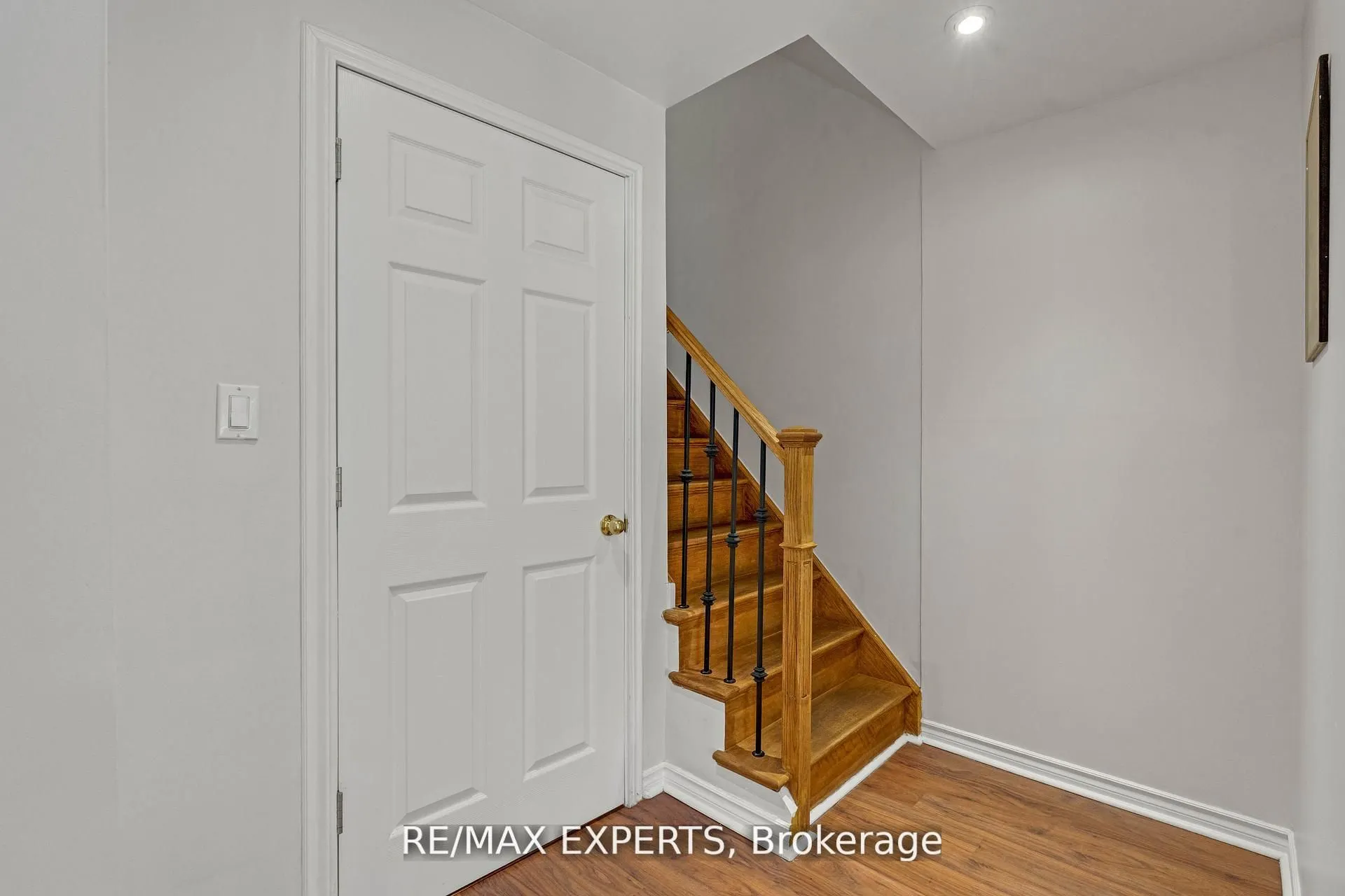 19 Foxchase Avenue #61