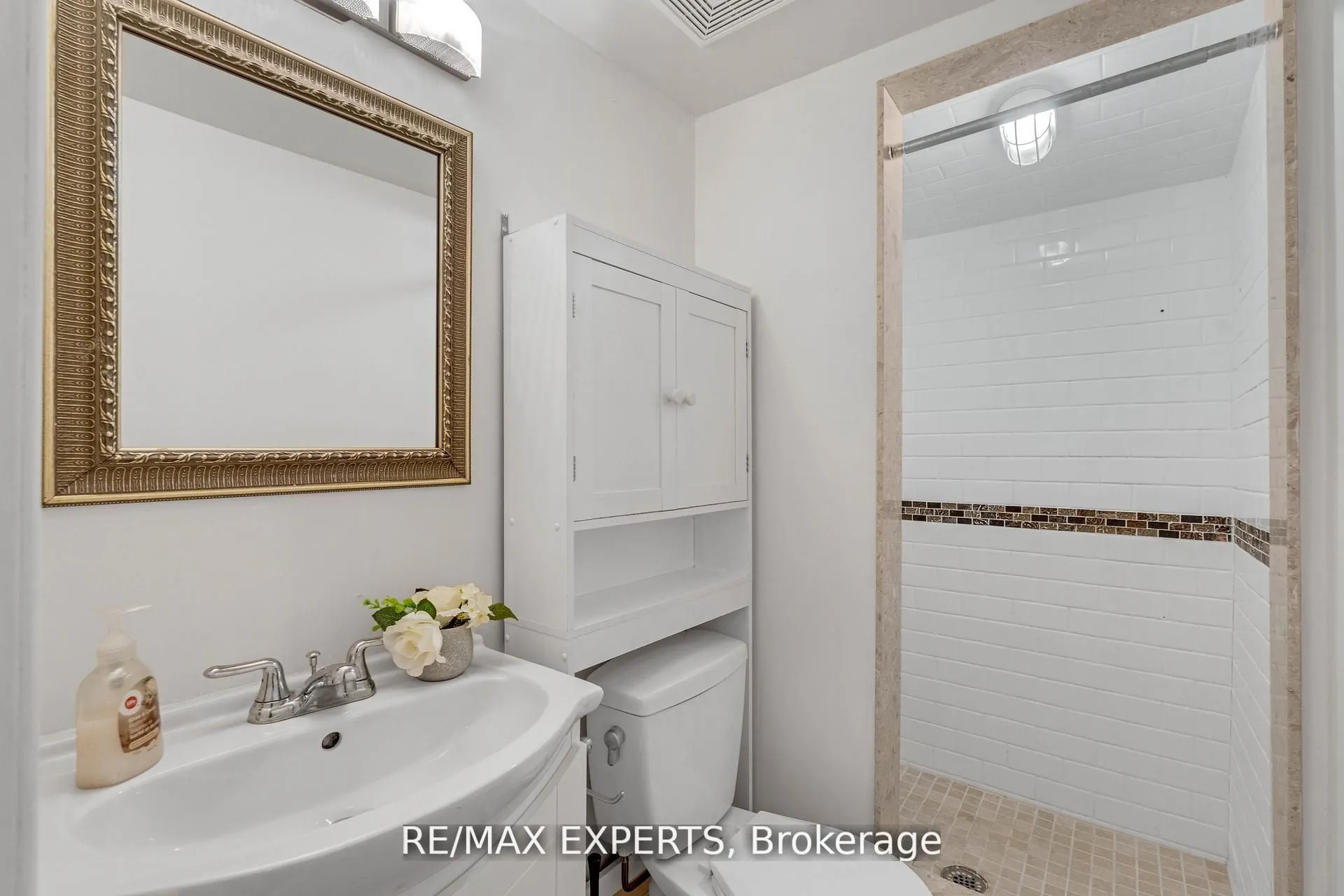 19 Foxchase Avenue #61