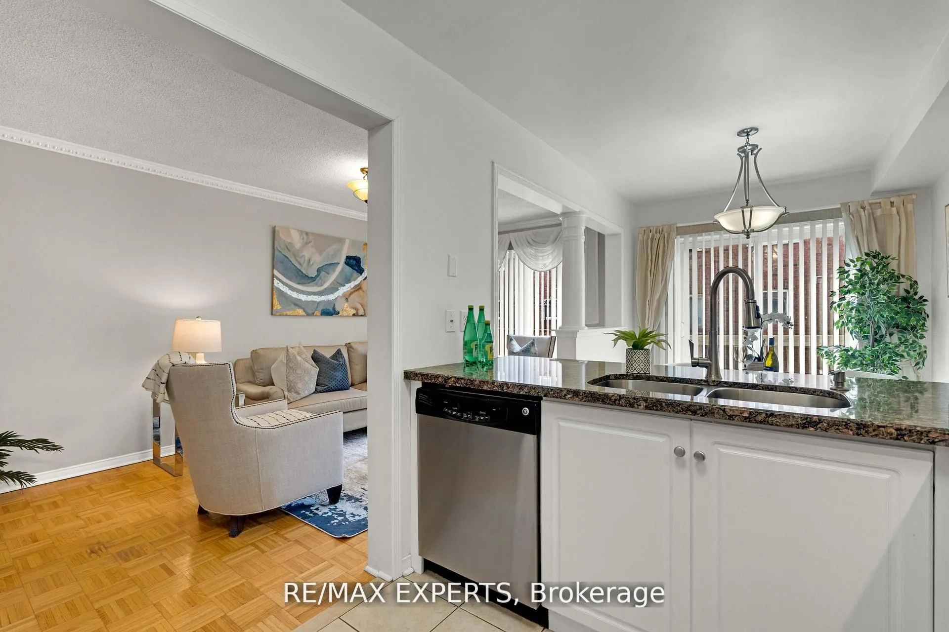 19 Foxchase Avenue #61