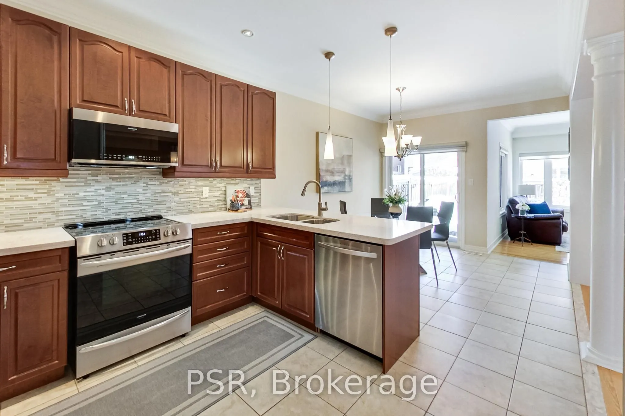 9 White Beach Crescent