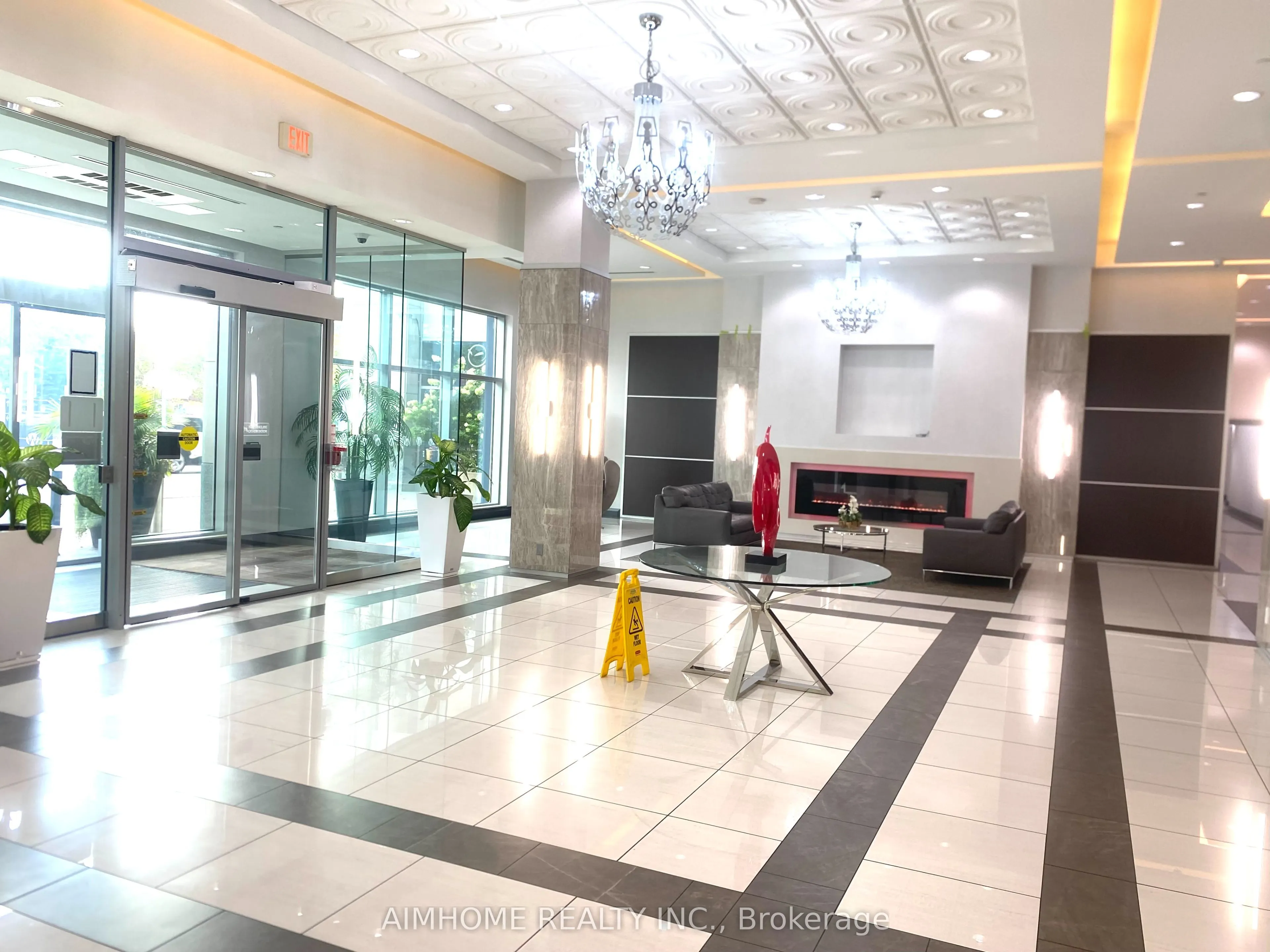 7171 Yonge Street E #1712