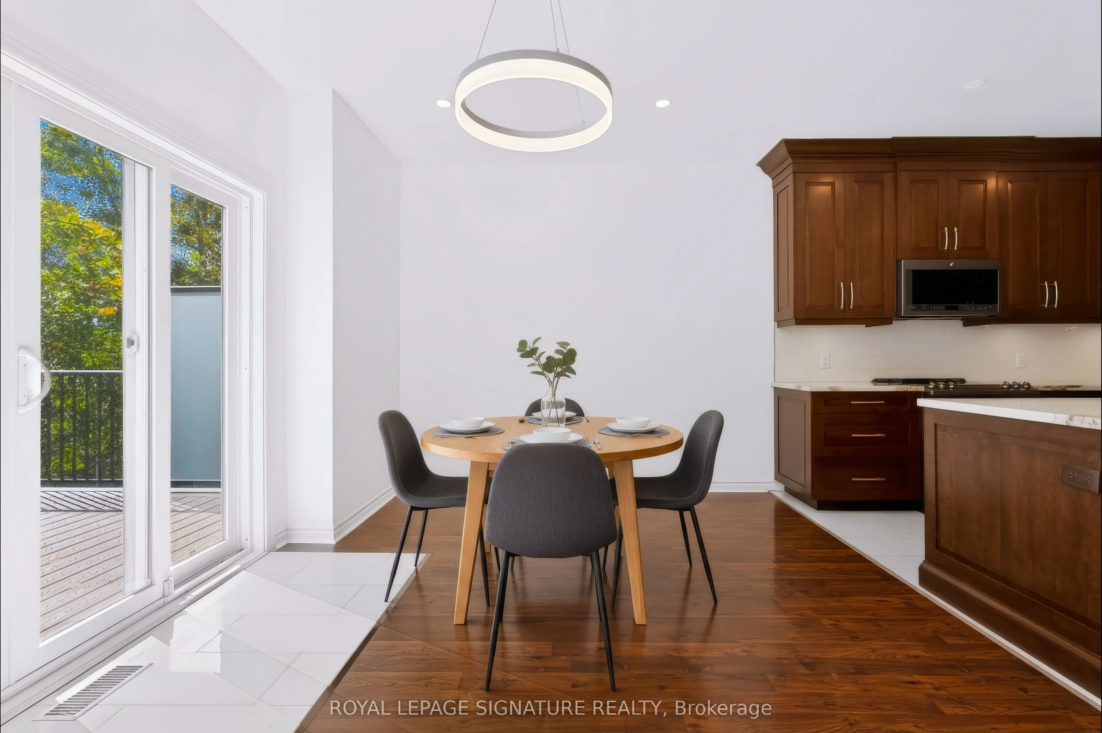 63 Woodroof Crescent