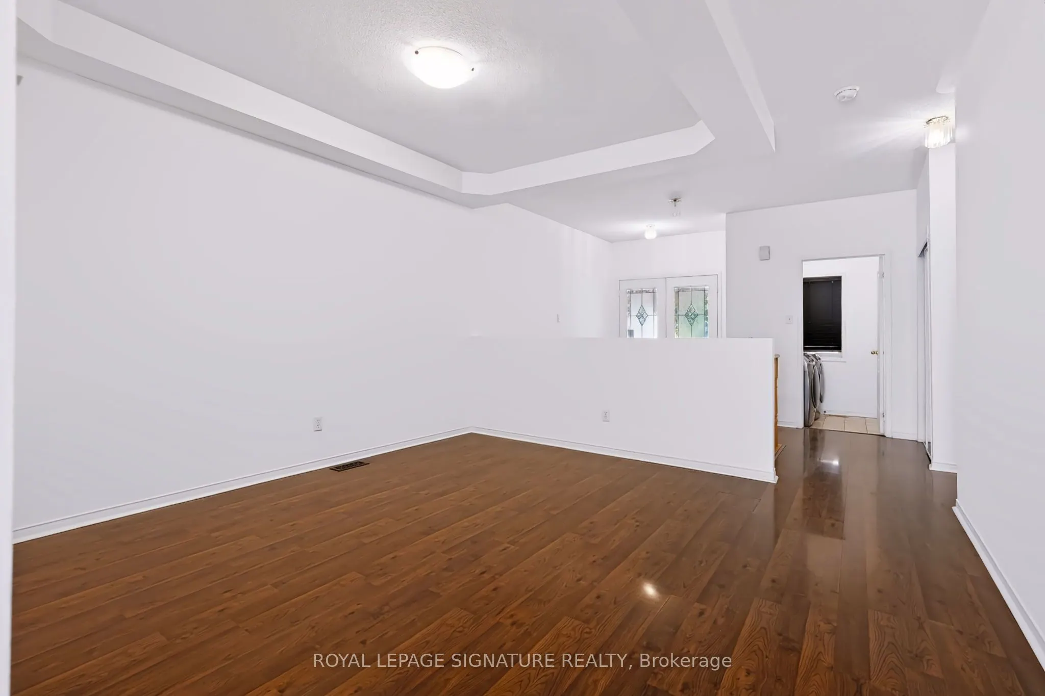 63 Woodroof Crescent