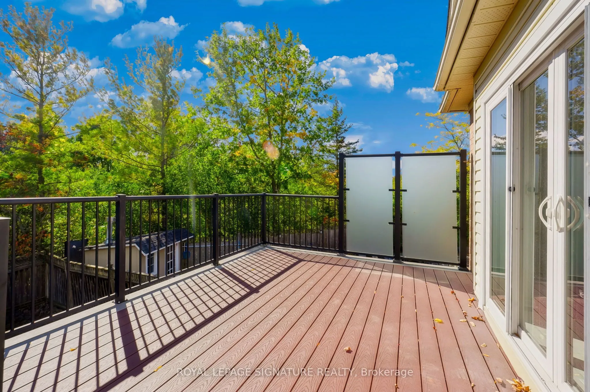 63 Woodroof Crescent