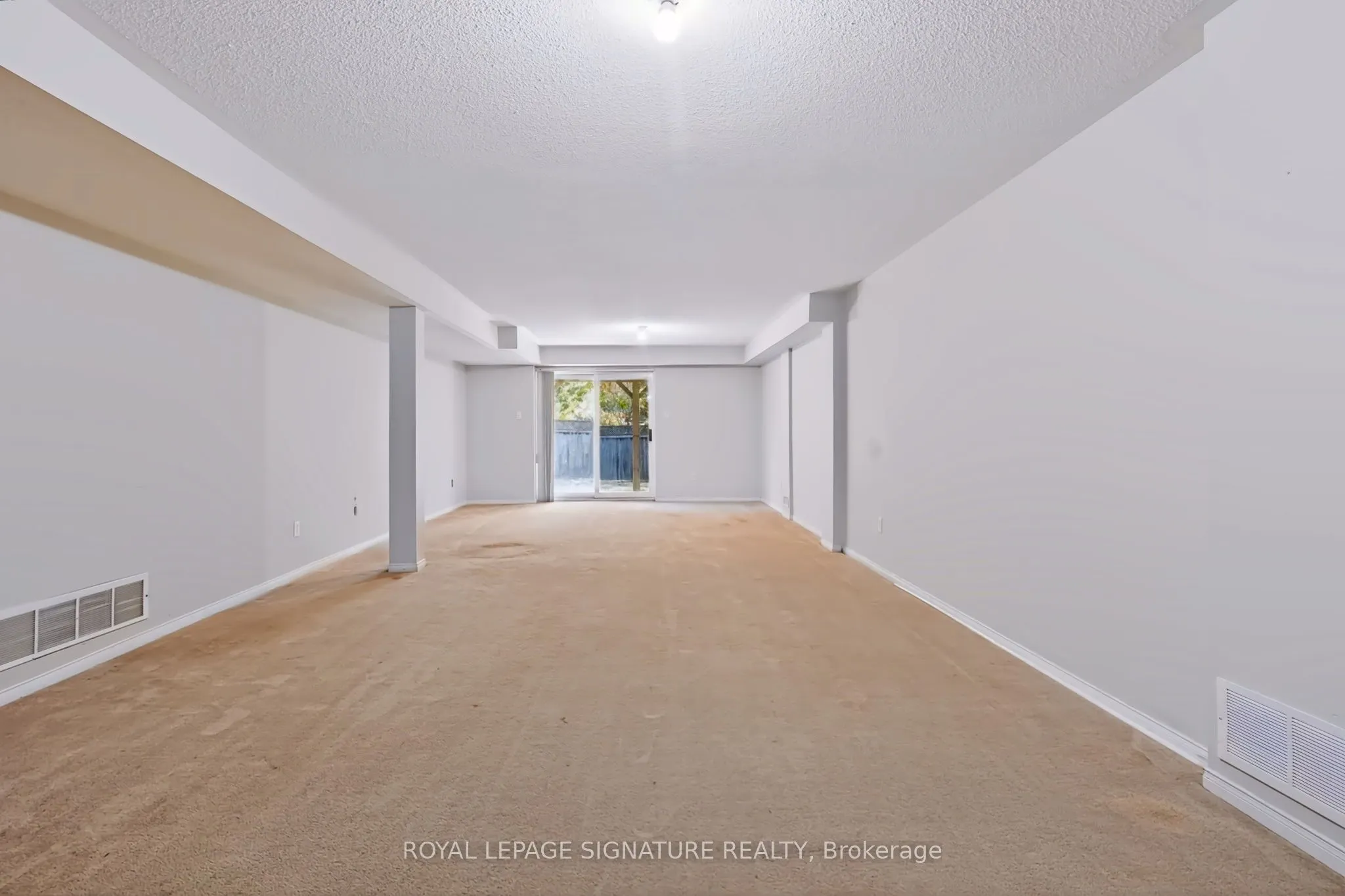 63 Woodroof Crescent