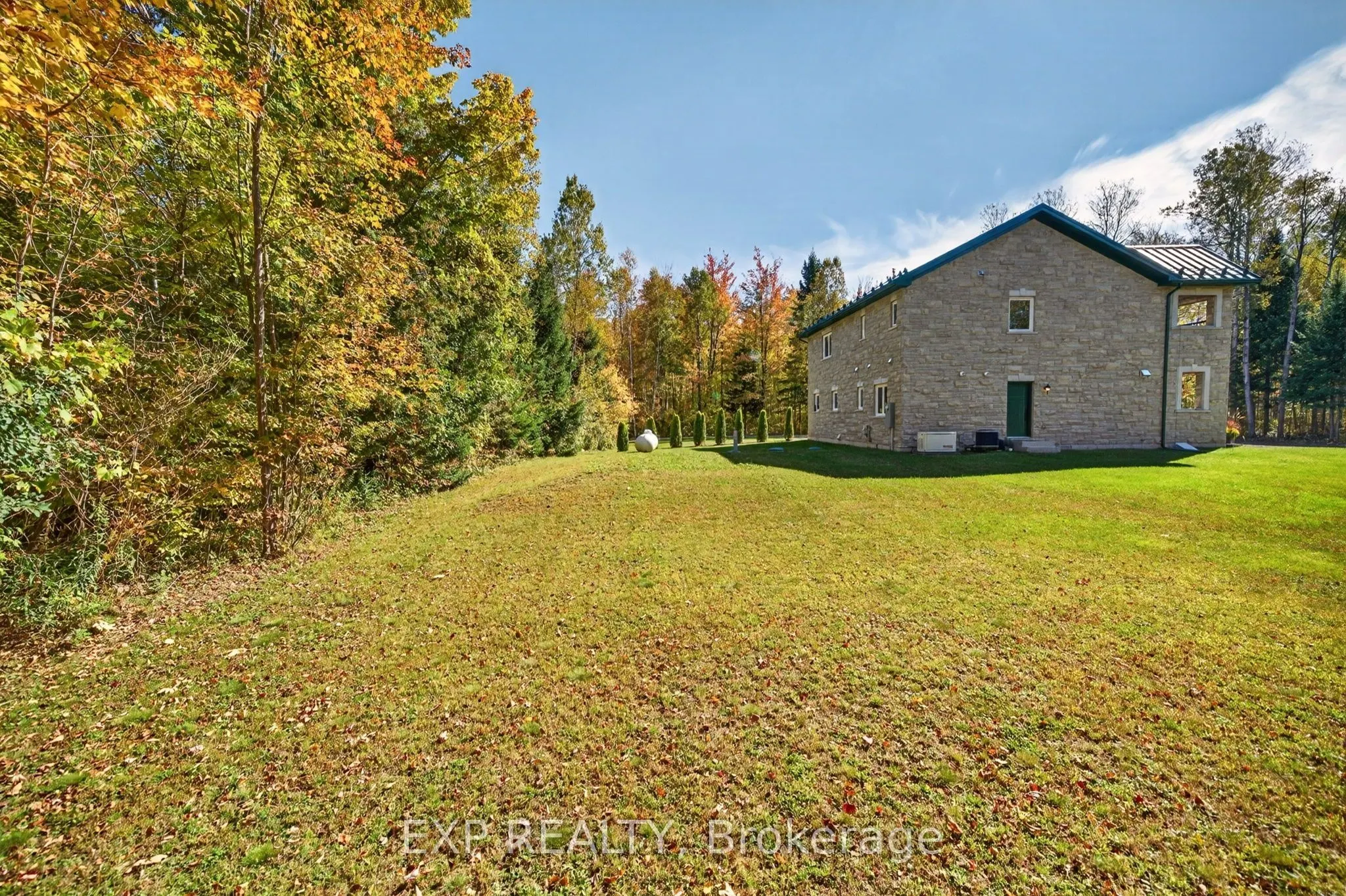 9525 Old Homestead Road