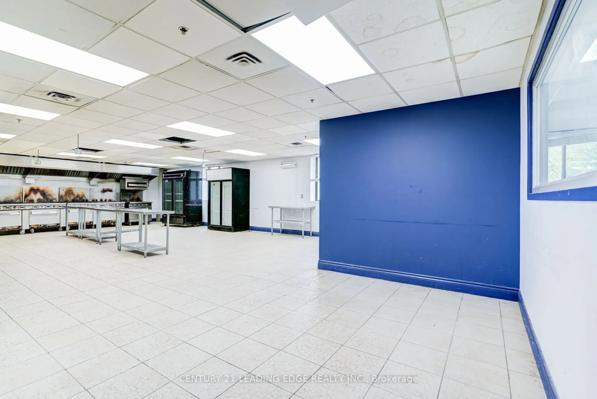 7601 Jane Street #2ND FLR