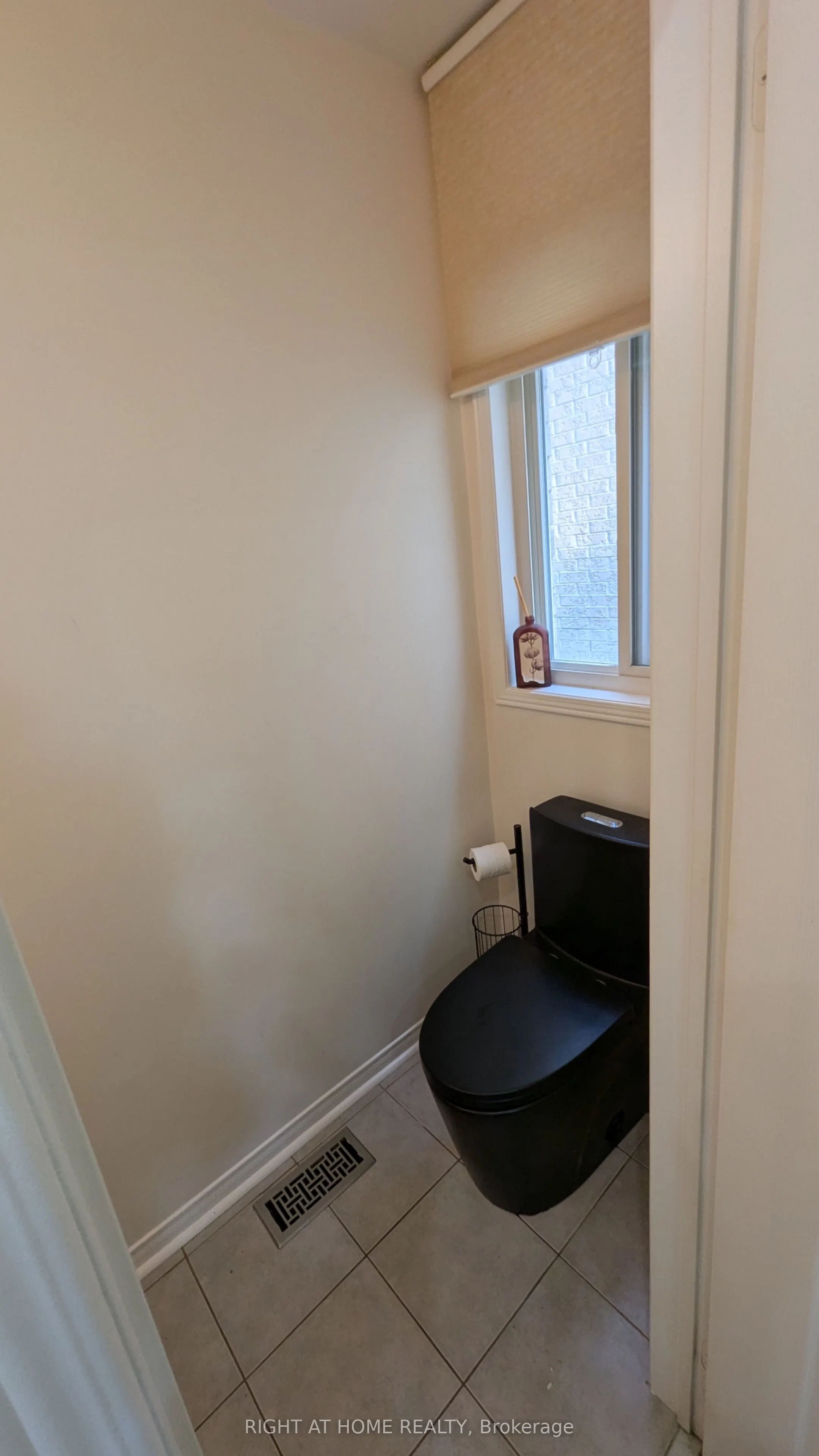 5 Faris Street #MAIN & UPPER