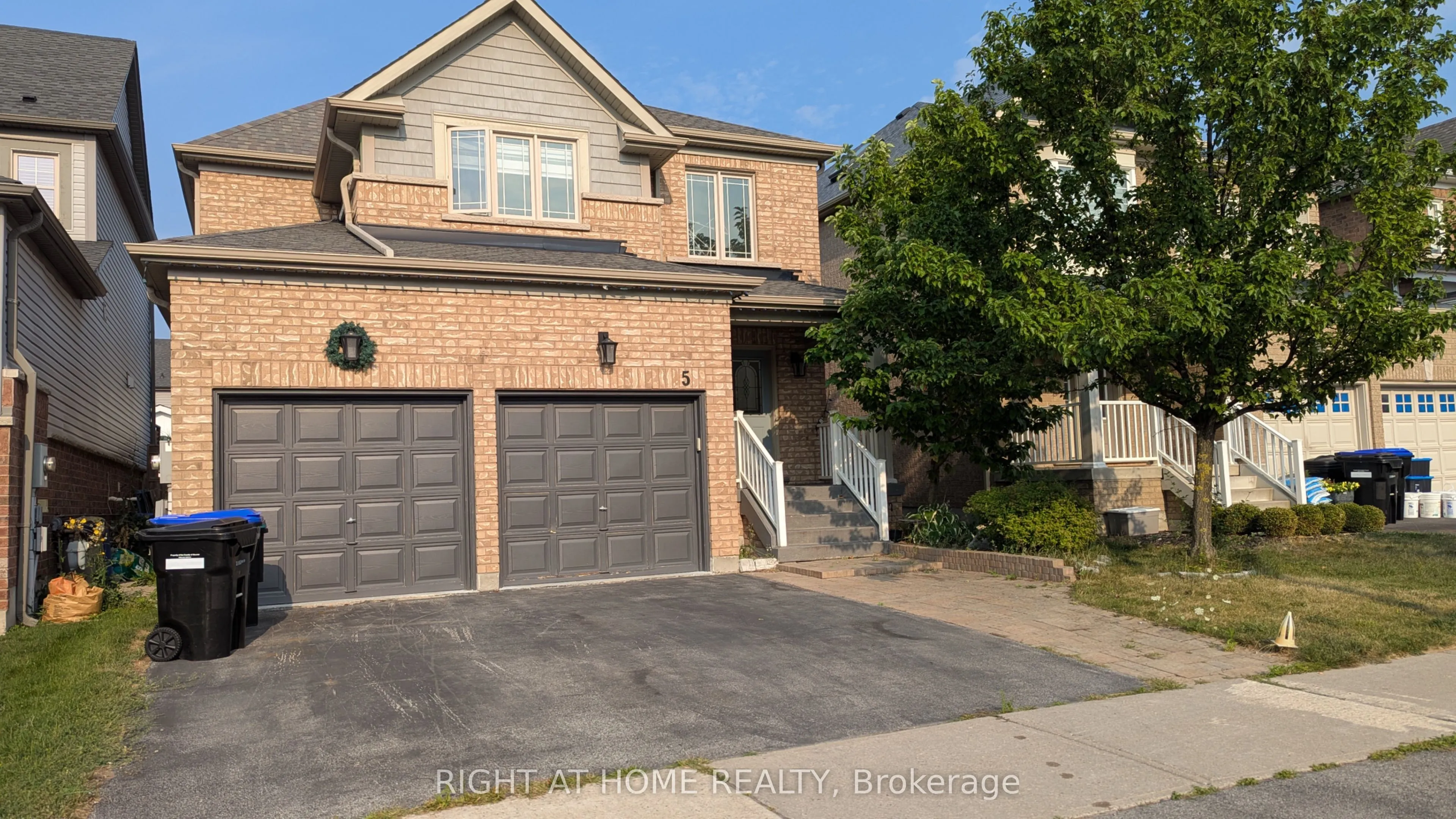 5 Faris Street #MAIN & UPPER