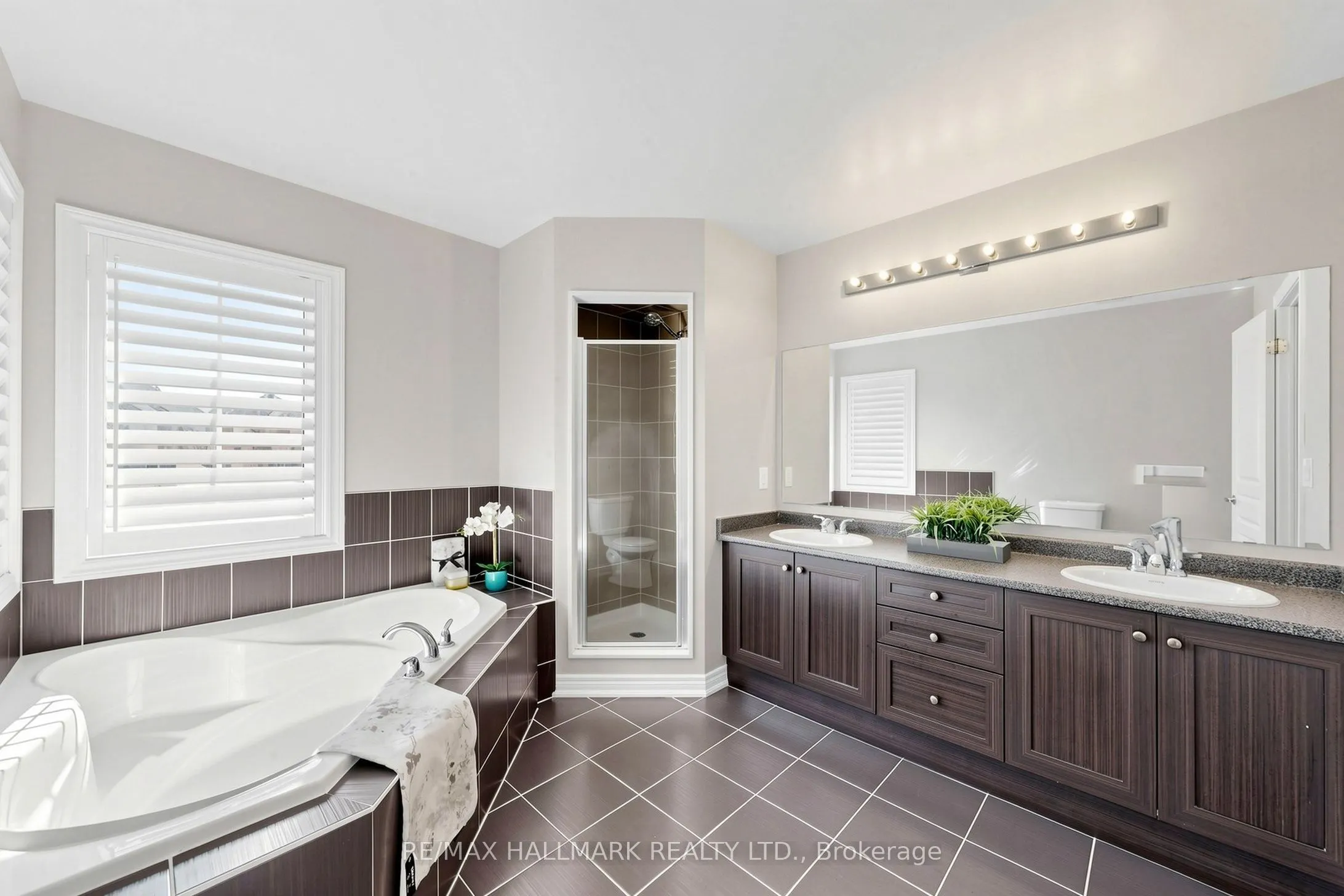 1 Bassview Court