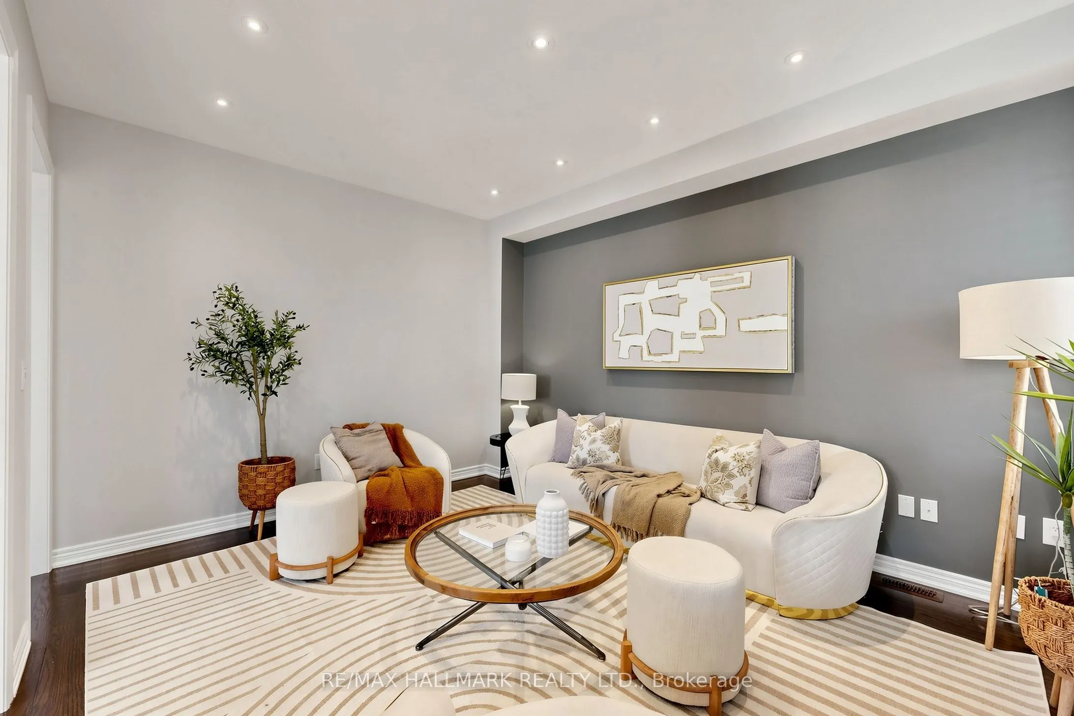 1 Bassview Court