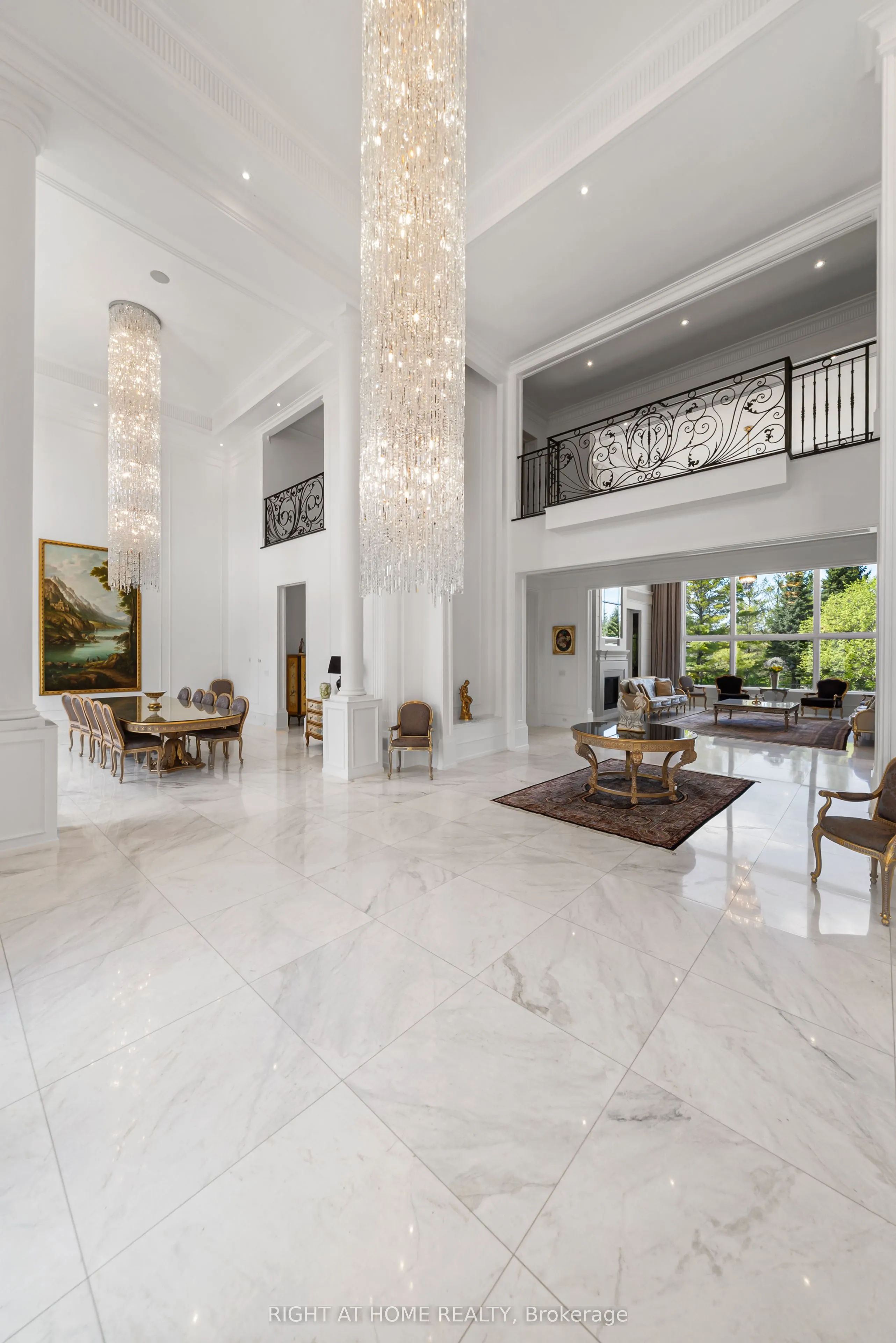 16 Sirona's Lane