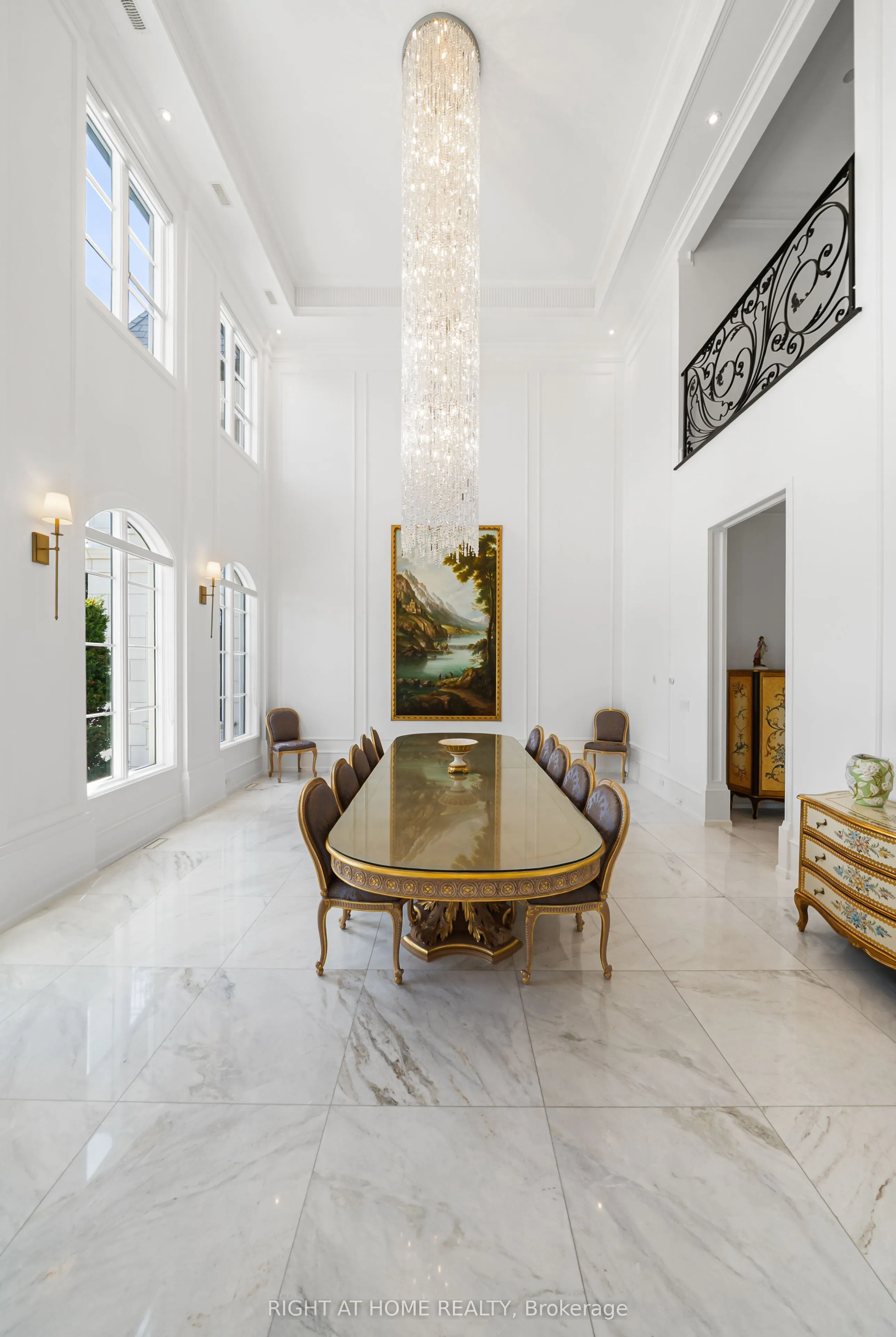 16 Sirona's Lane