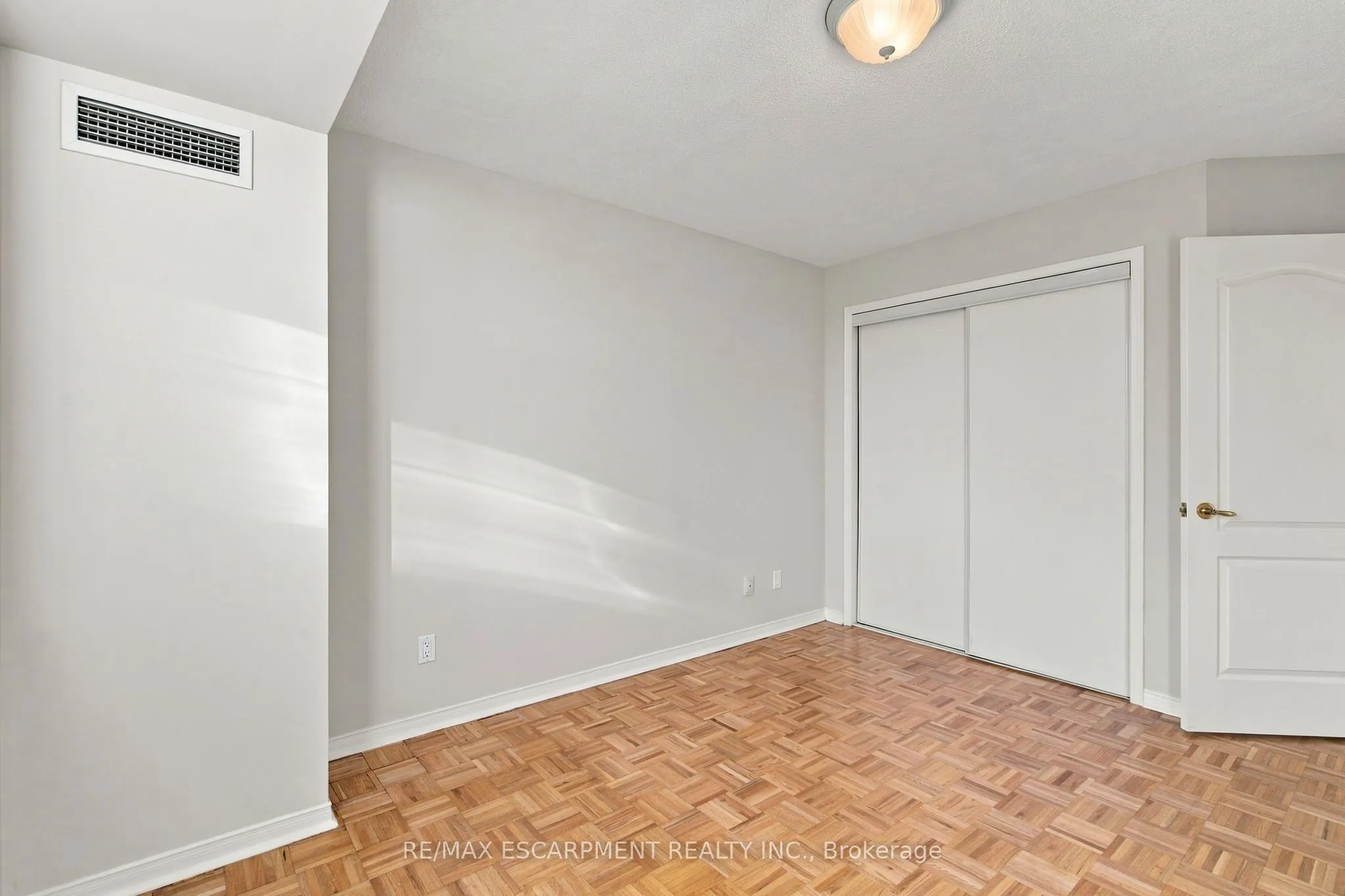 7373 Martingrove Road #223