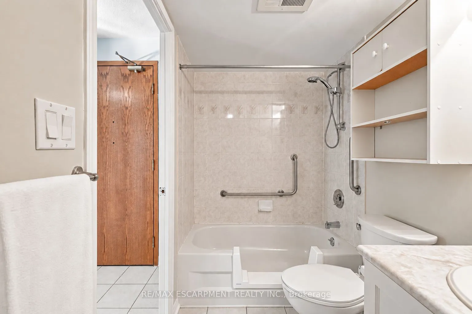 7373 Martingrove Road #223