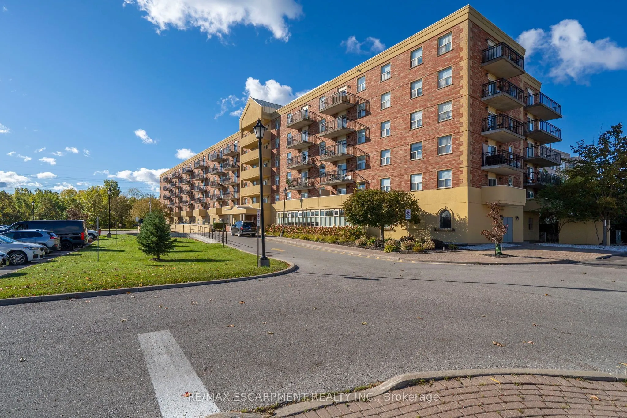 7373 Martingrove Road #223