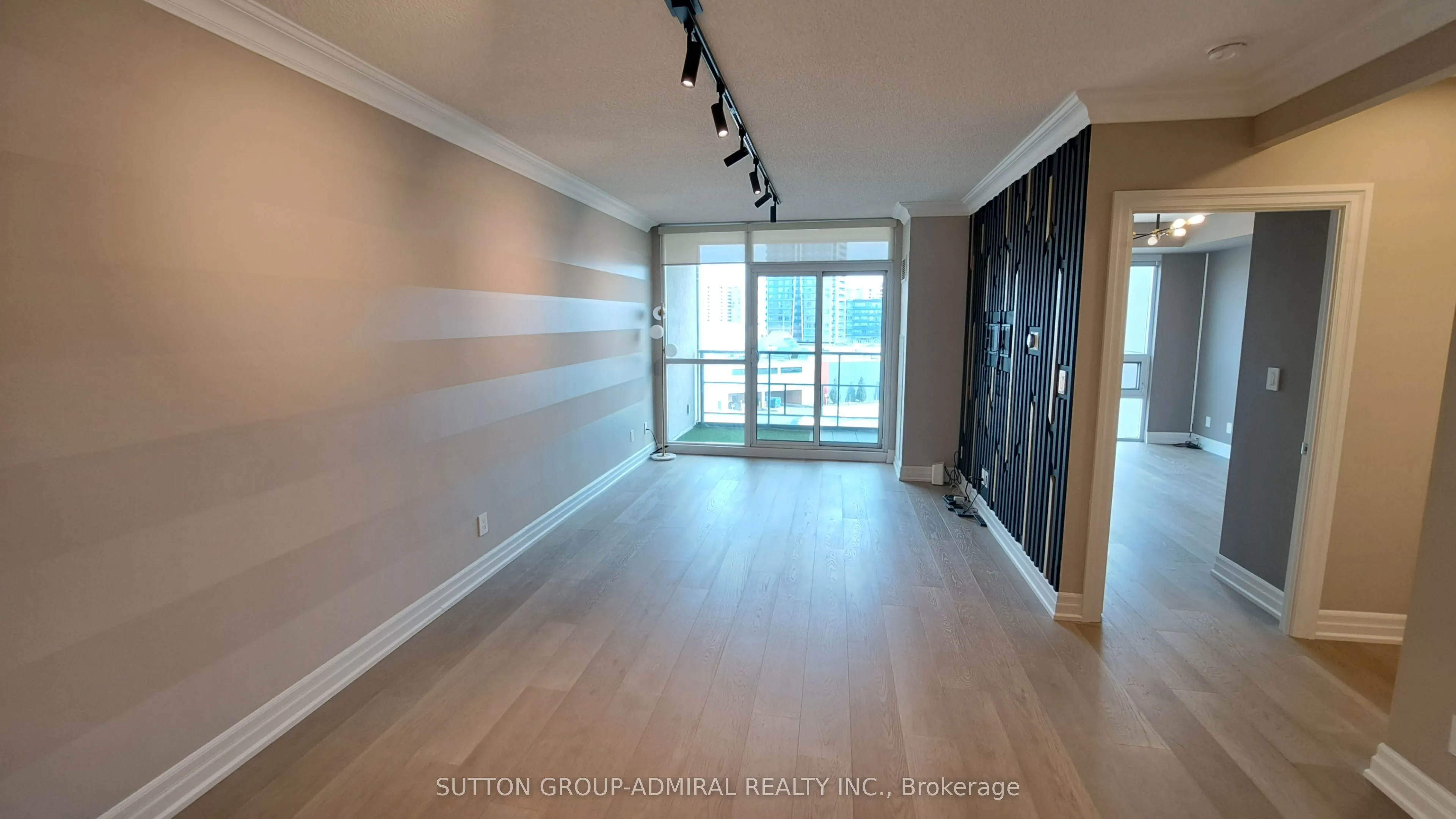 88 Promenade Circle ##704