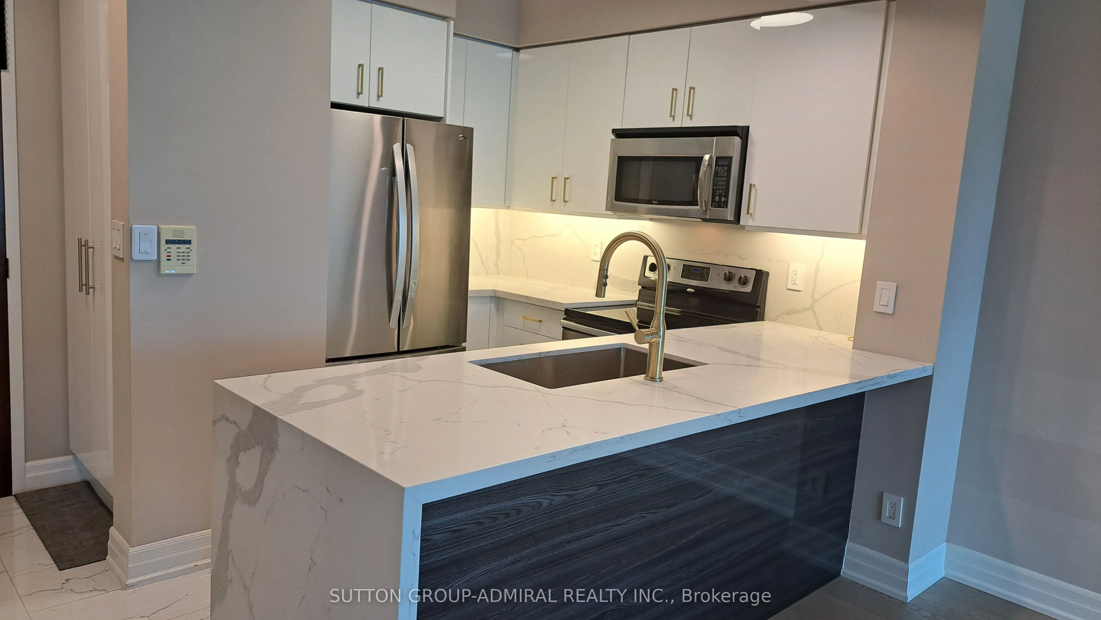 88 Promenade Circle ##704