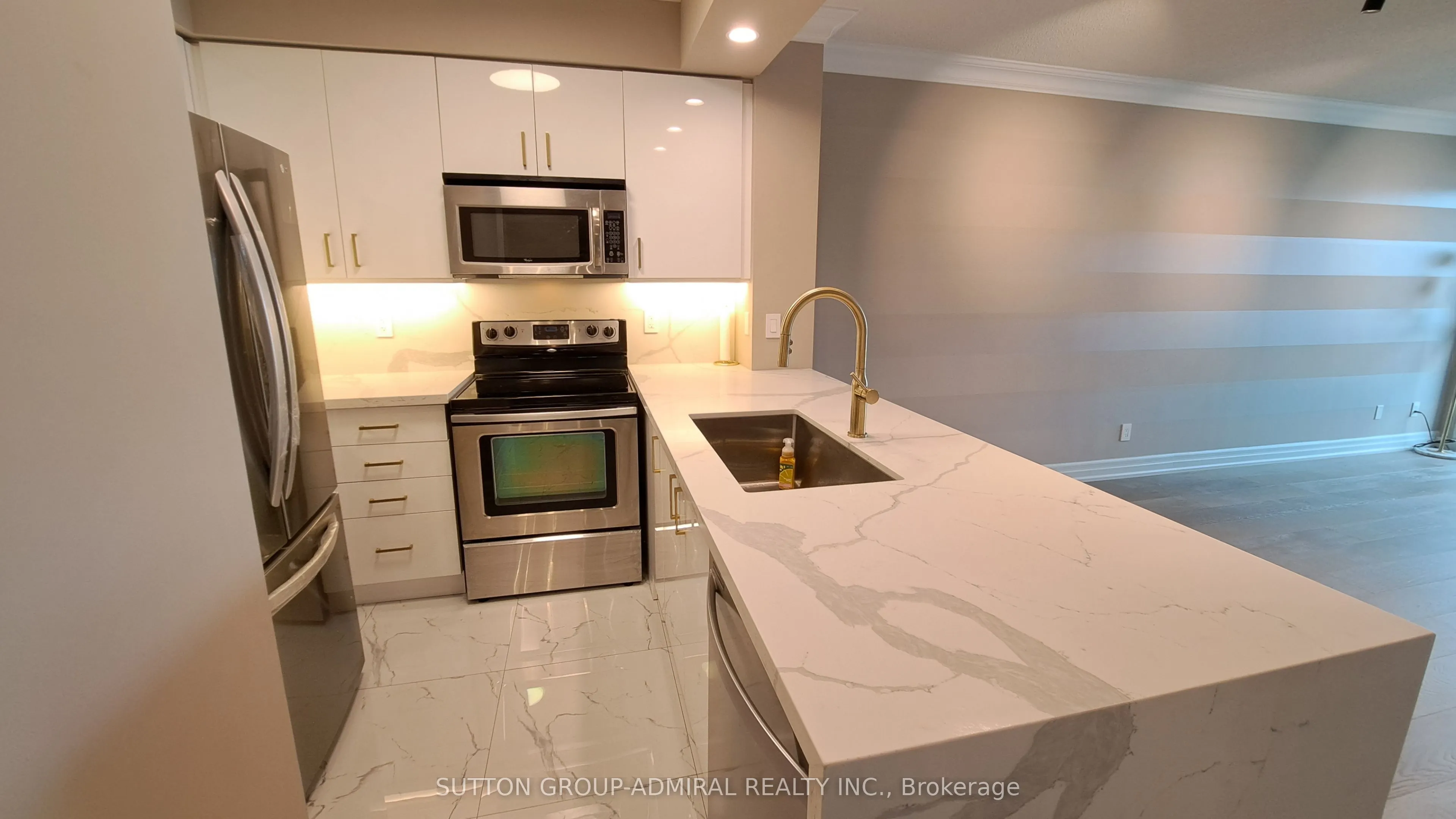 88 Promenade Circle ##704