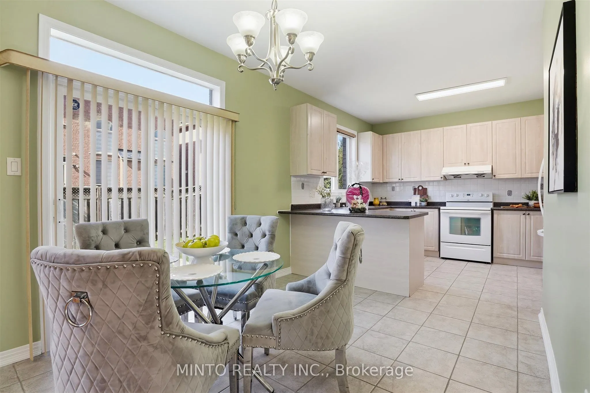 64 Willow Heights Boulevard