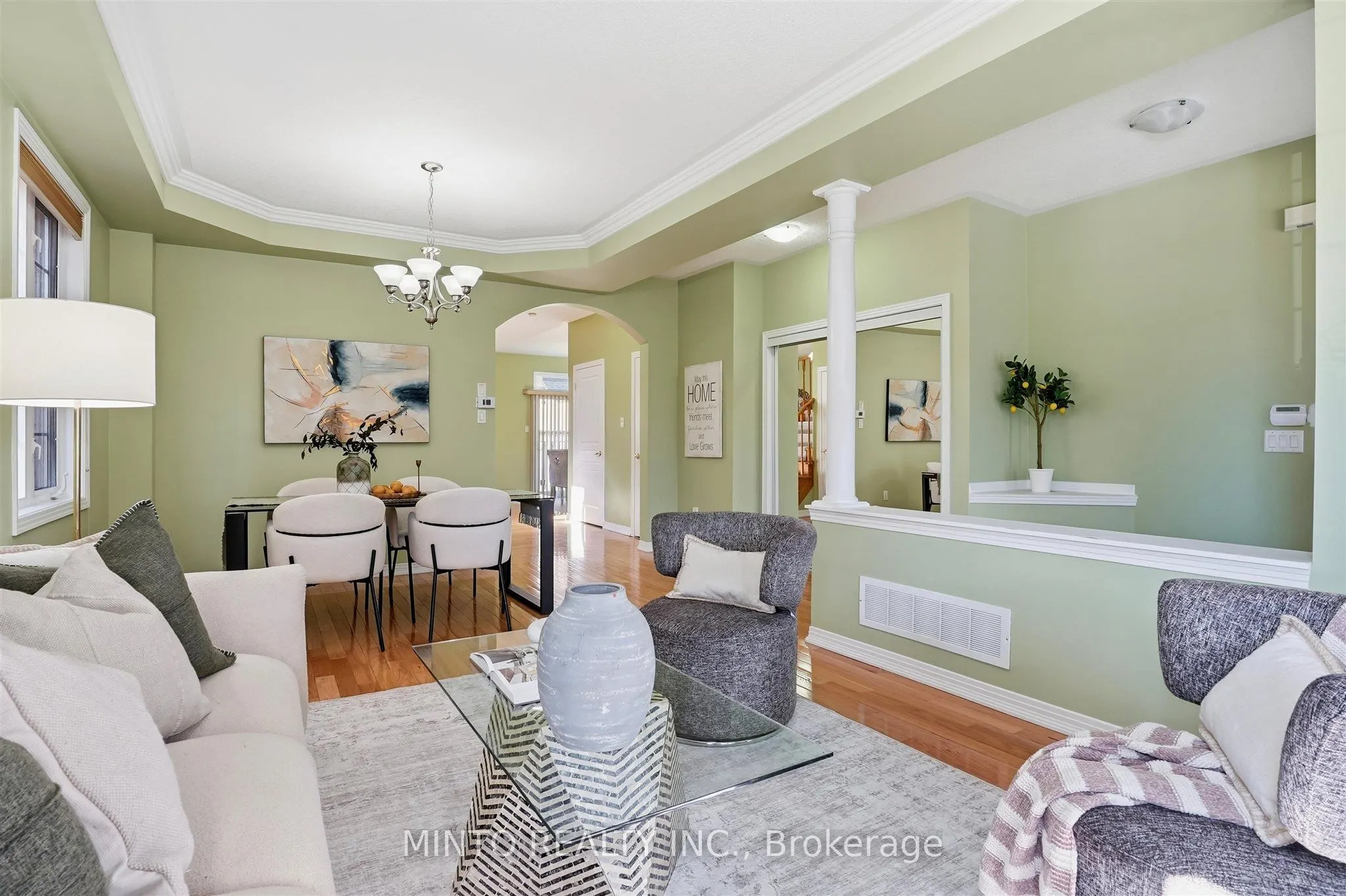 64 Willow Heights Boulevard