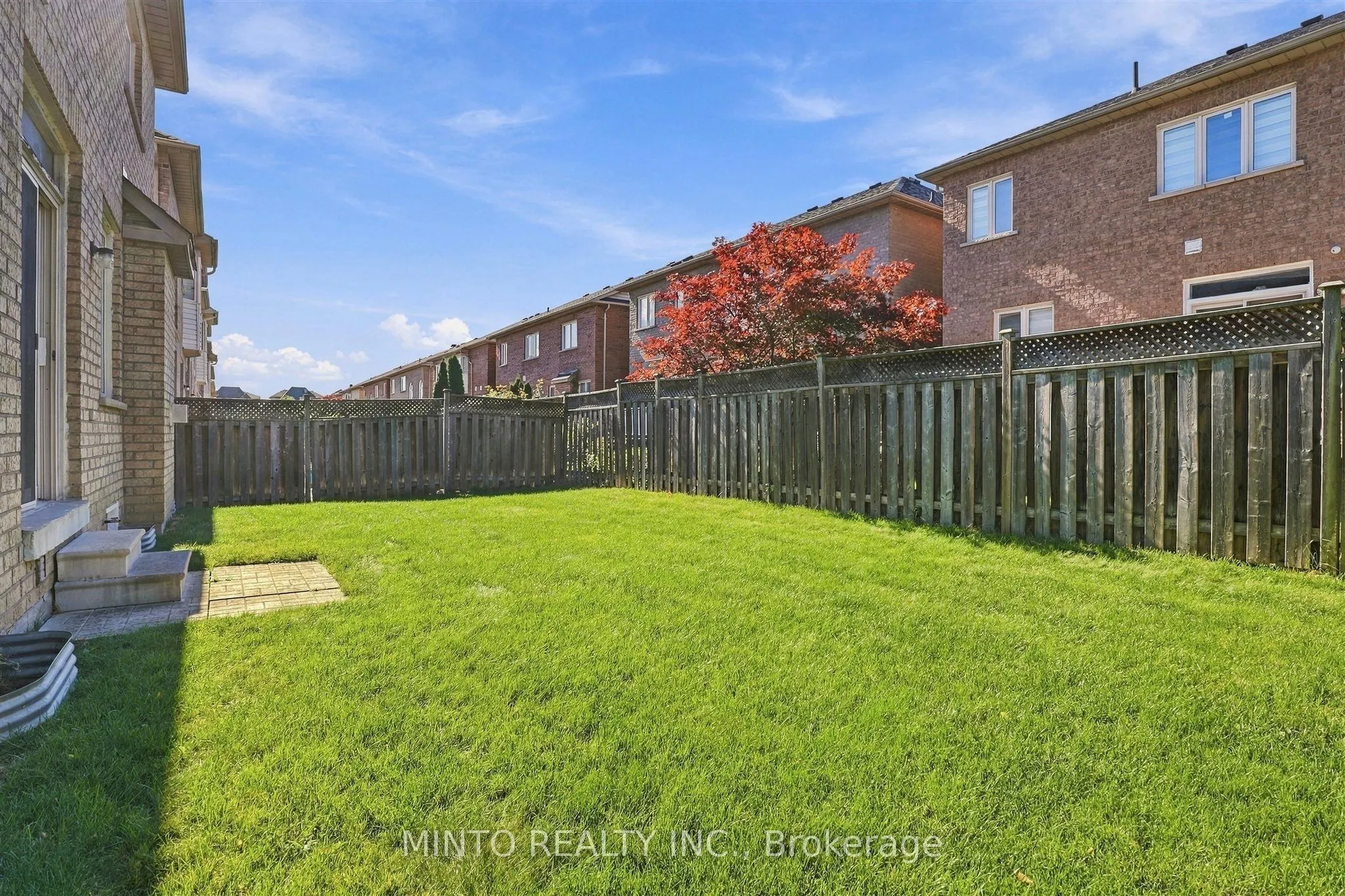 64 Willow Heights Boulevard