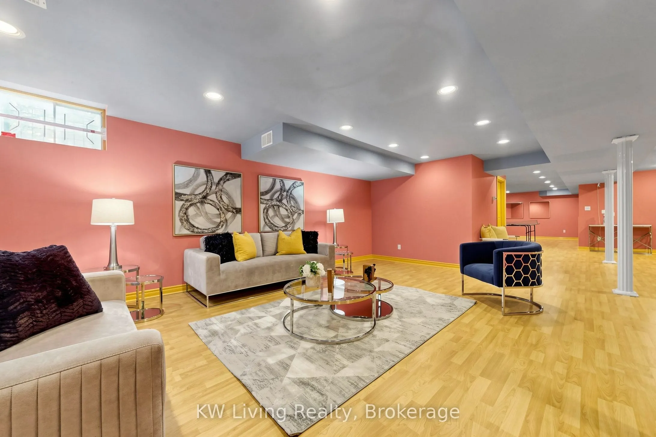53 Brookshill Crescent